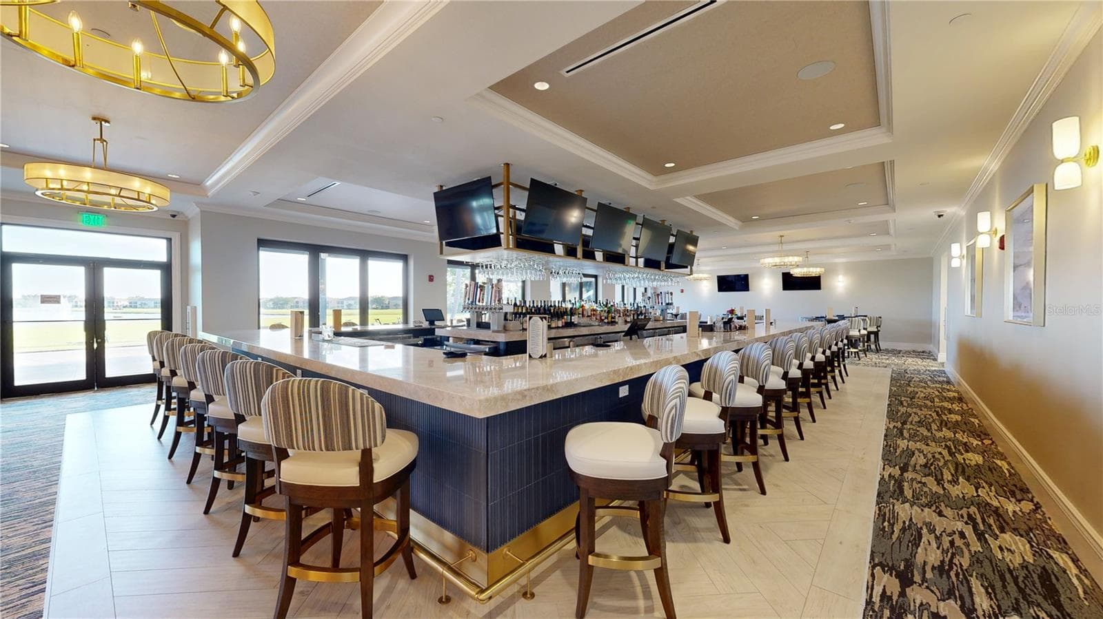 Indoor Bar - 7130 QUIET CREEK DR, BRADENTON