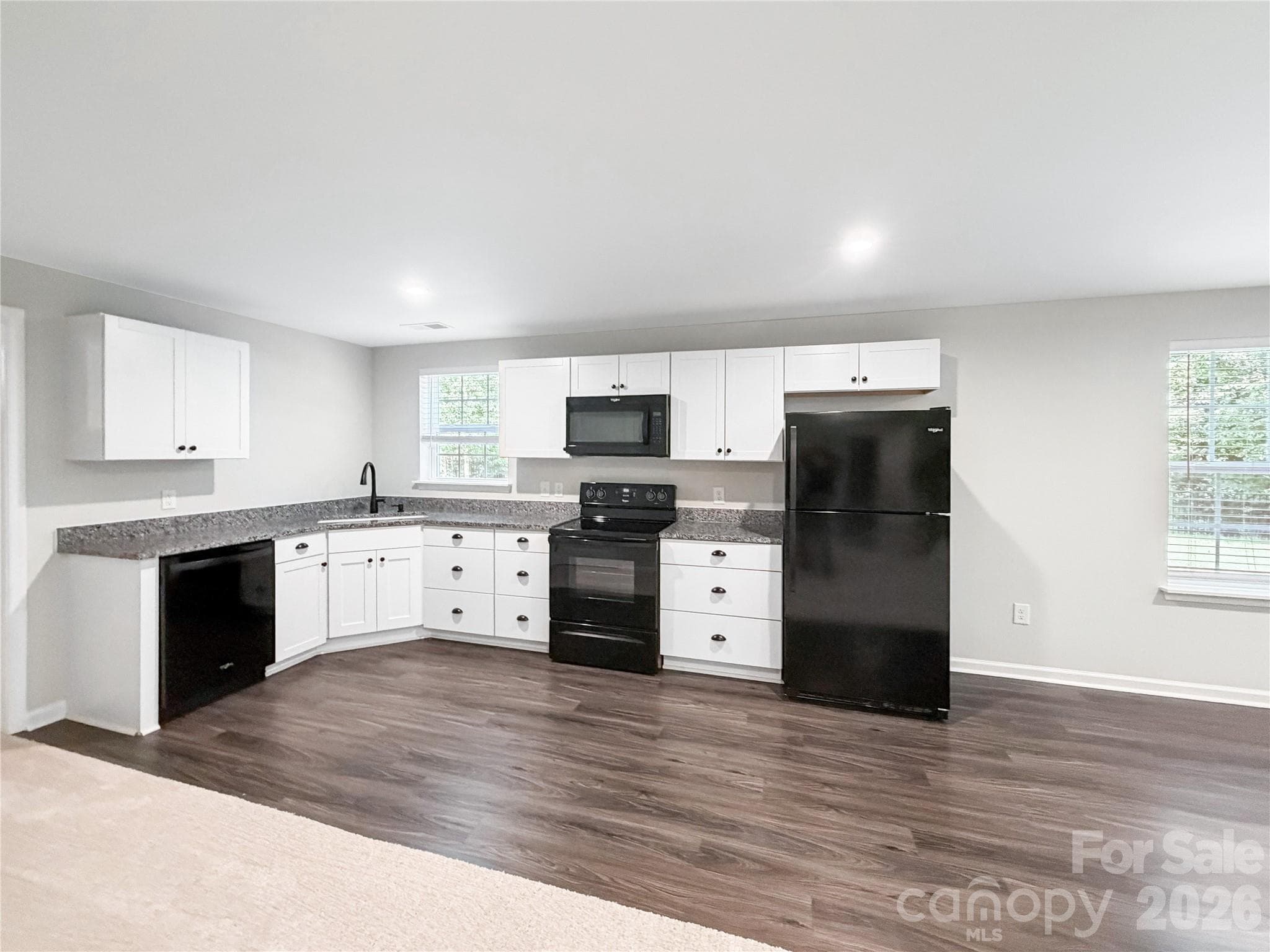 Single Family Residence at Fort Mill, photo 2 of 22