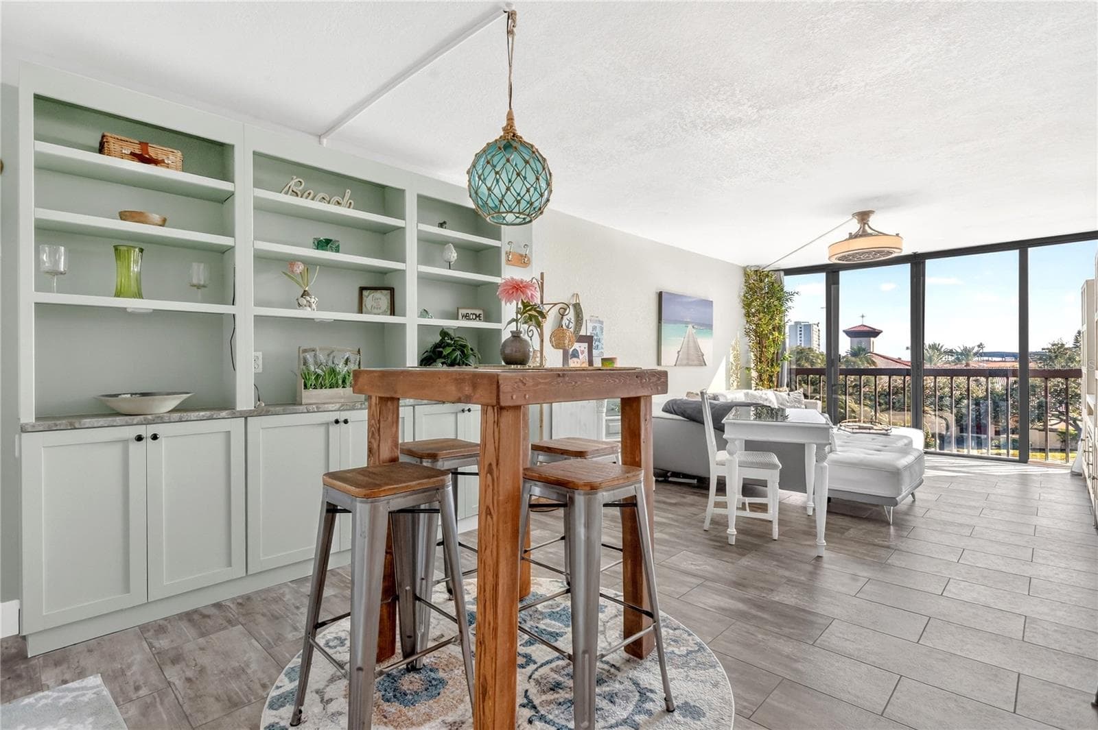 Condominium at 255 DOLPHIN PT #407, CLEARWATER BEACH, photo 3 of 17