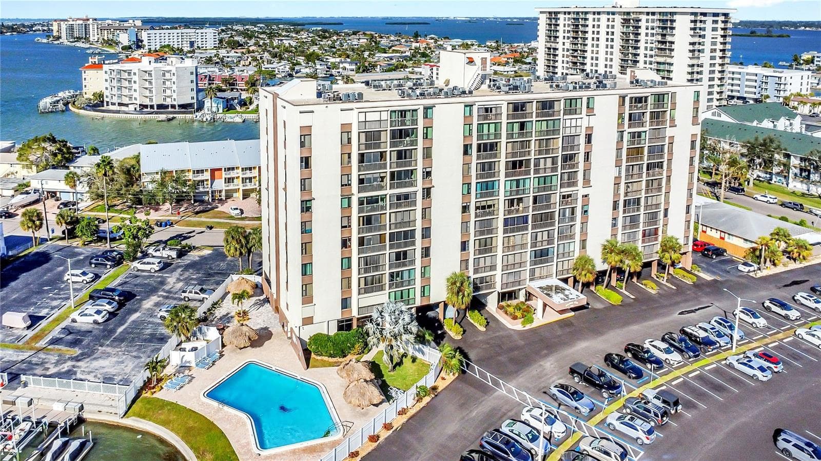 Condominium at 255 DOLPHIN PT #407, CLEARWATER BEACH, photo 11 of 17