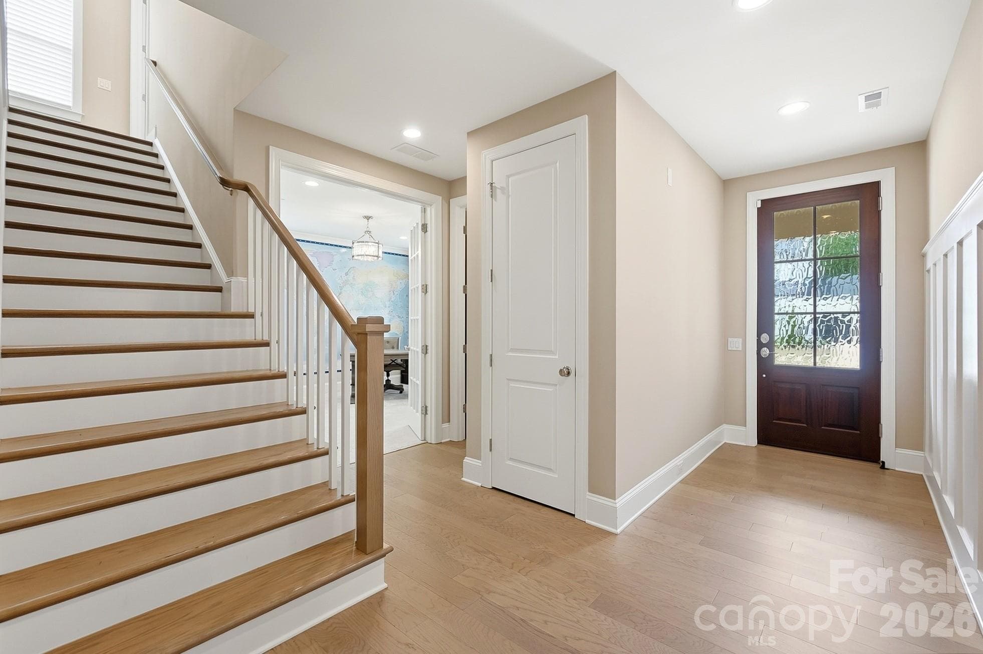 Single Family Residence at 3066 Belden Drive, Fort Mill, photo 3 of 48