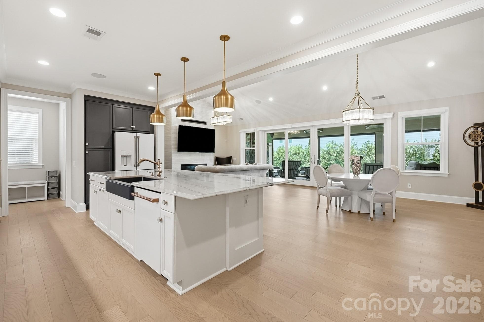 Single Family Residence at 3066 Belden Drive, Fort Mill, photo 5 of 48