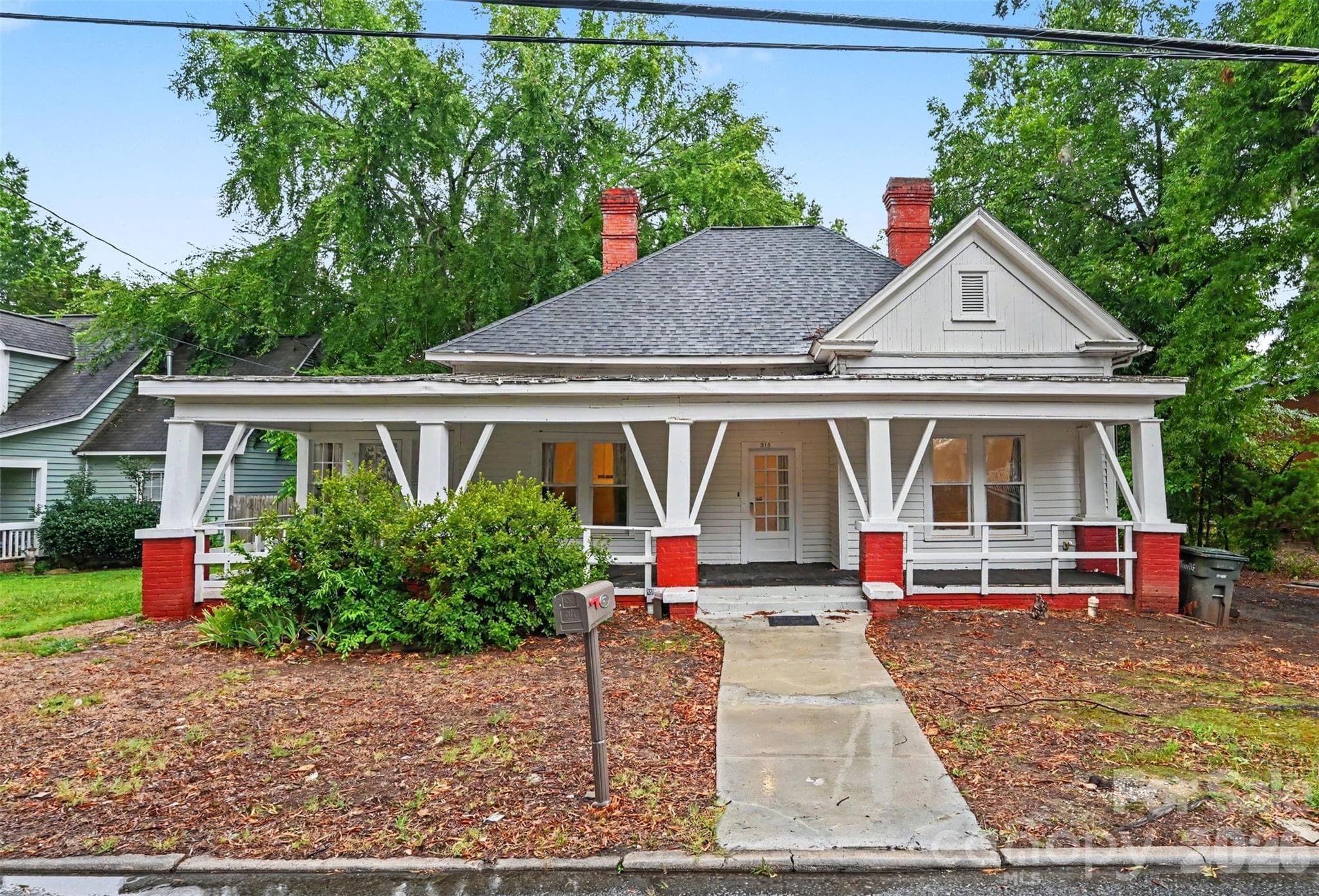 Single Family Residence at 510 Everette Street, Monroe, photo 2 of 29