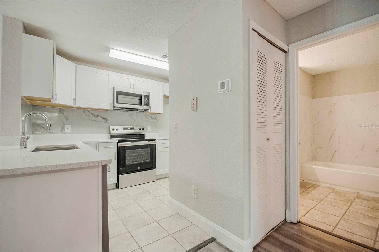 Condominium at 7511 SEURAT ST #10102, ORLANDO, photo 14 of 37