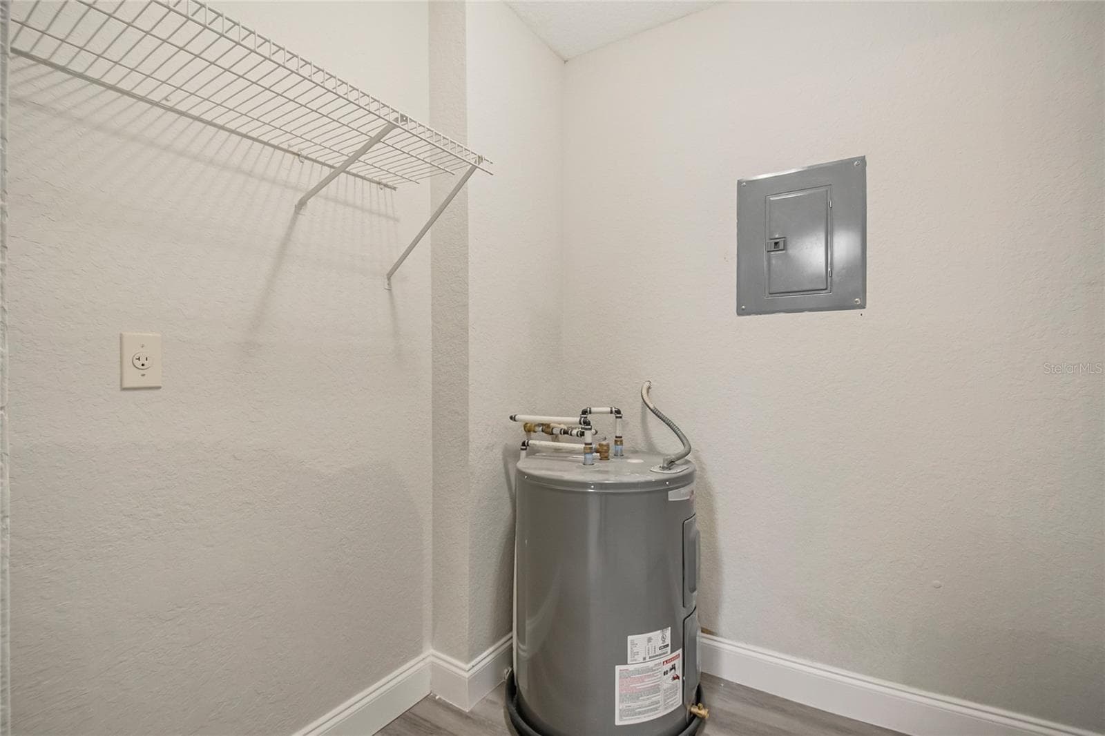 Condominium at 7511 SEURAT ST #10102, ORLANDO, photo 23 of 37