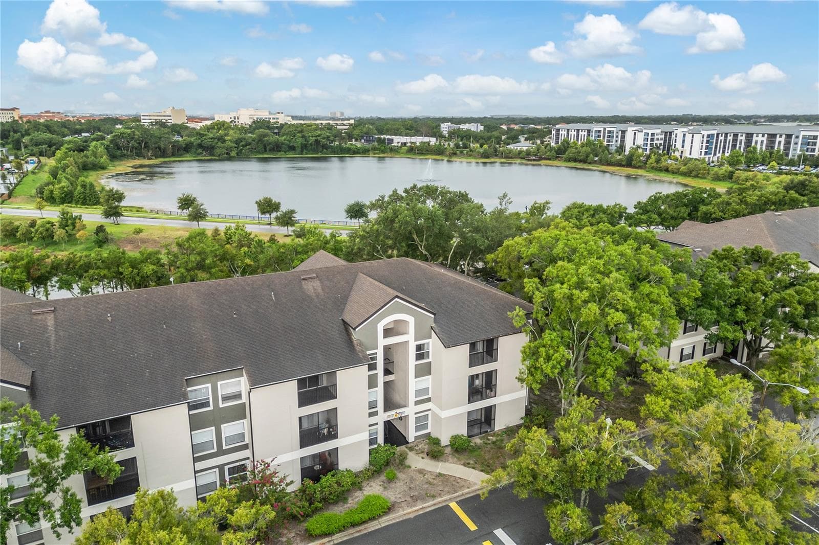 Condominium at 7511 SEURAT ST #10102, ORLANDO, photo 28 of 37