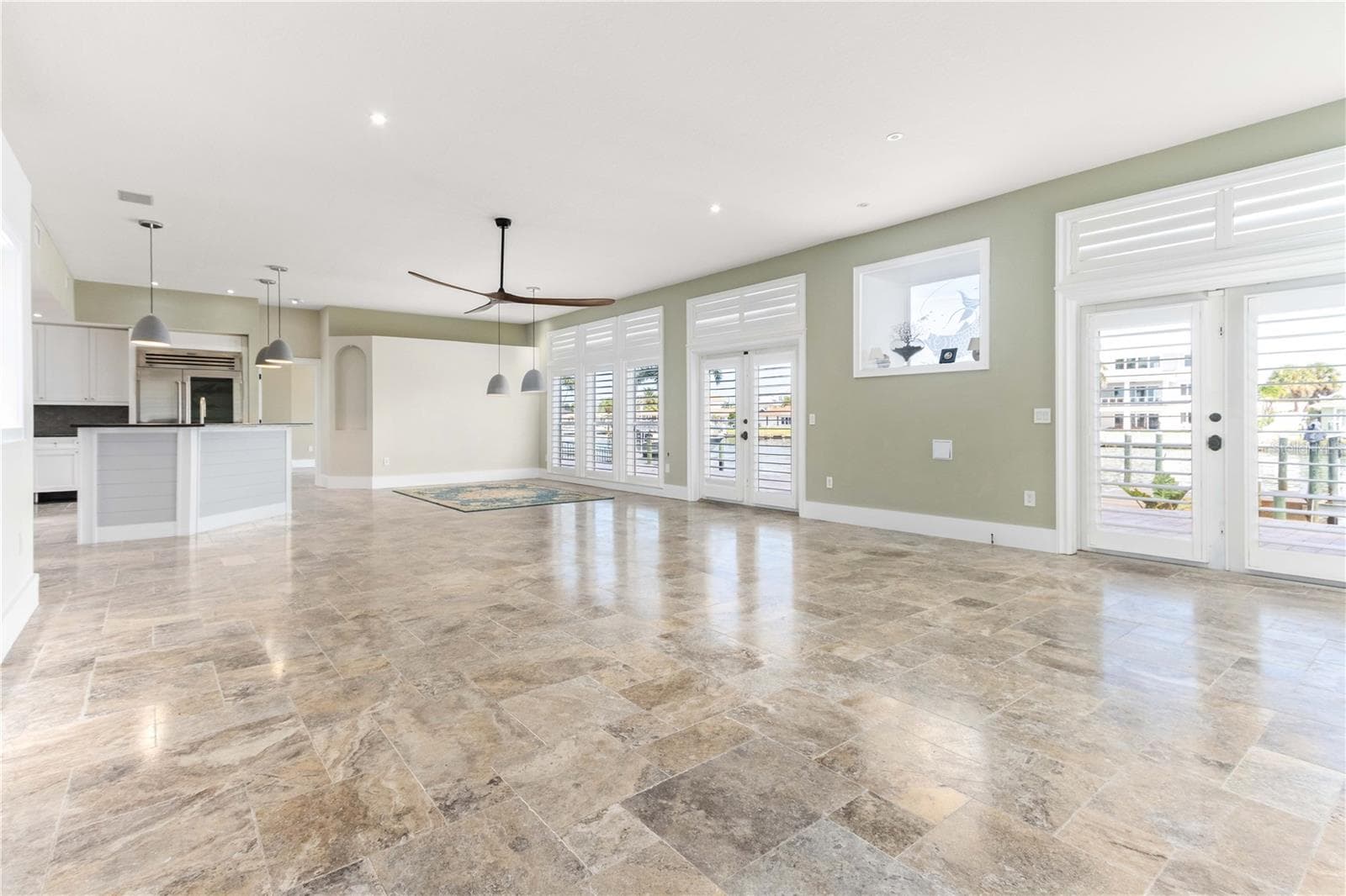 Single Family Residence at 440 PALM IS SE, CLEARWATER BEACH, photo 16 of 64