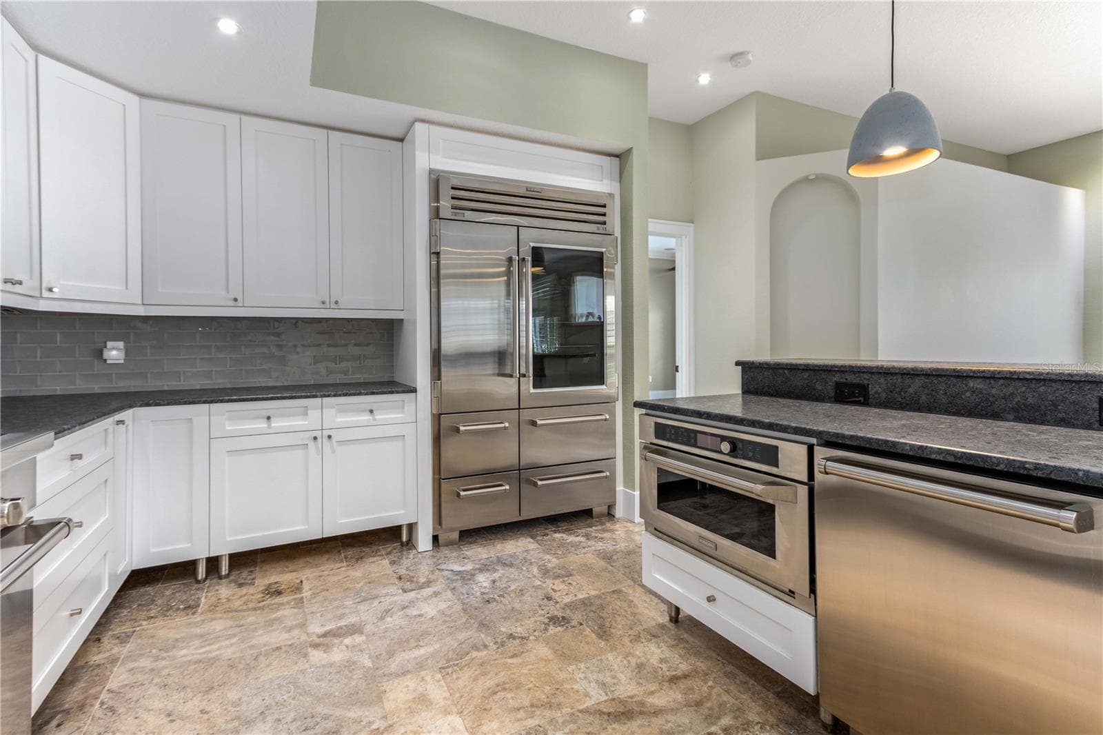 Single Family Residence at 440 PALM IS SE, CLEARWATER BEACH, photo 22 of 64