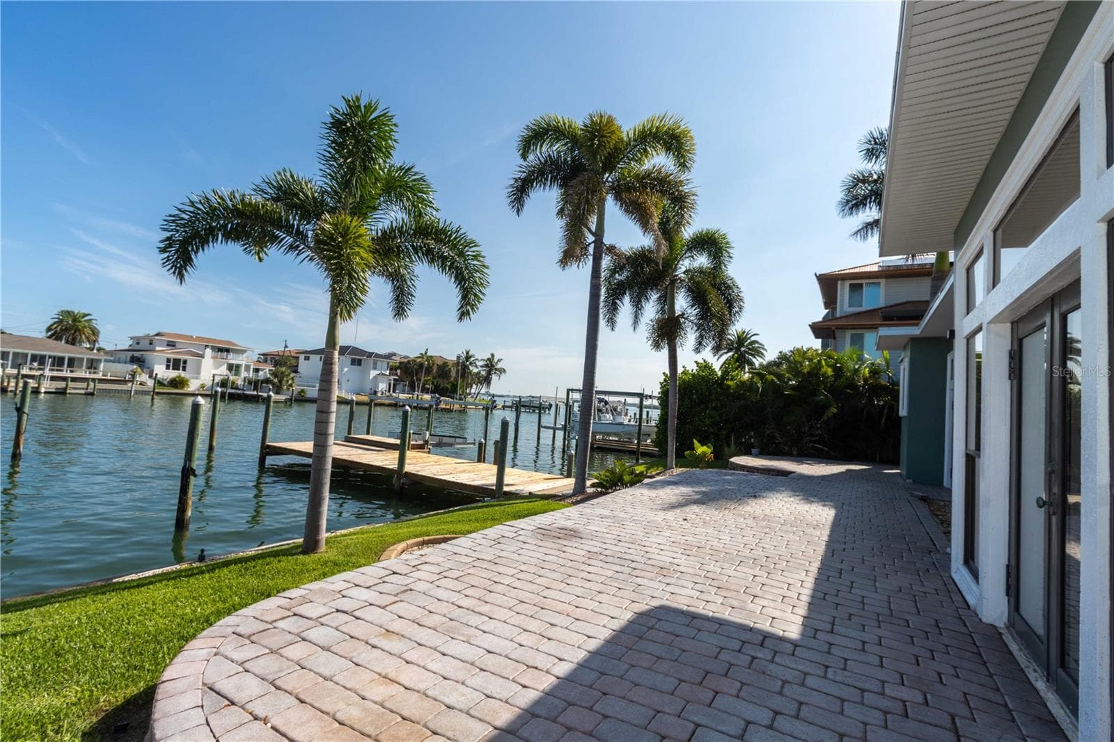 Single Family Residence at 440 PALM IS SE, CLEARWATER BEACH, photo 47 of 64