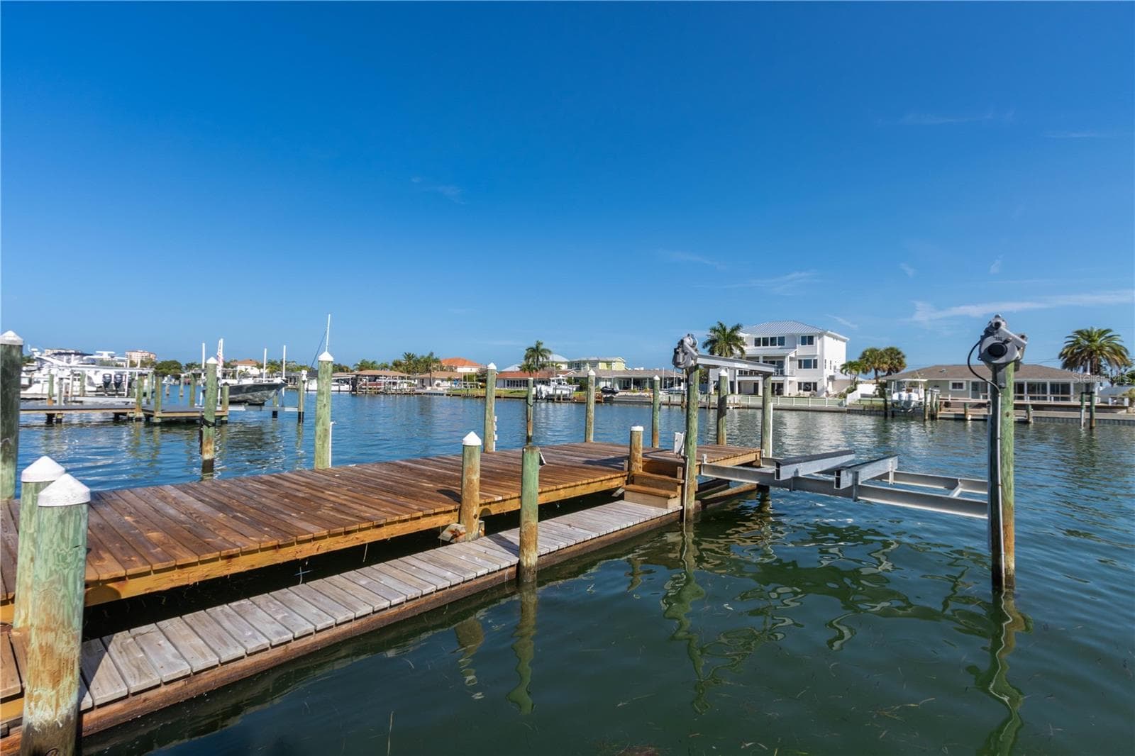 Single Family Residence at 440 PALM IS SE, CLEARWATER BEACH, photo 48 of 64