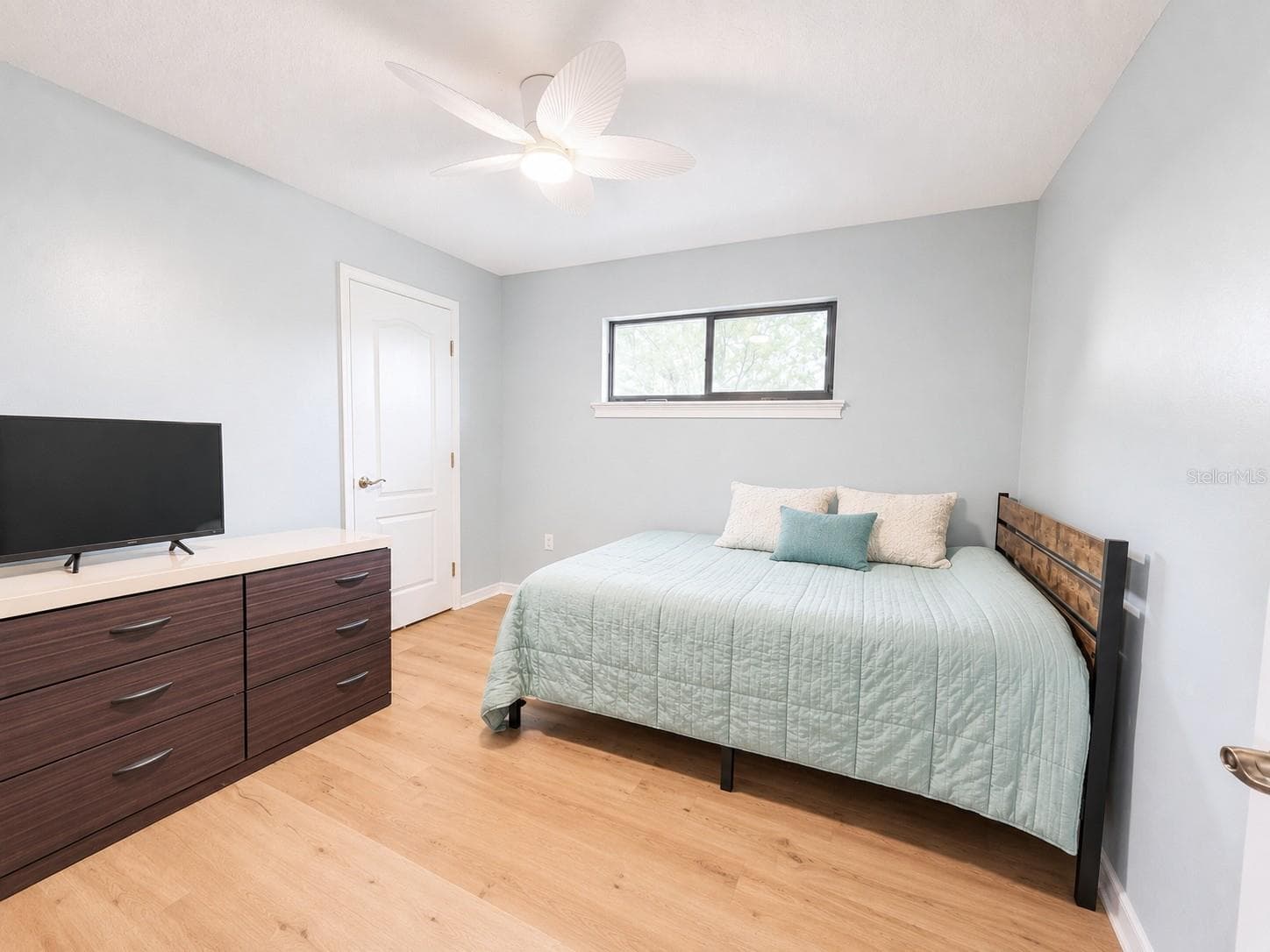 Bedroom 6 - 915 N CROOKED LAKE DR, BABSON PARK