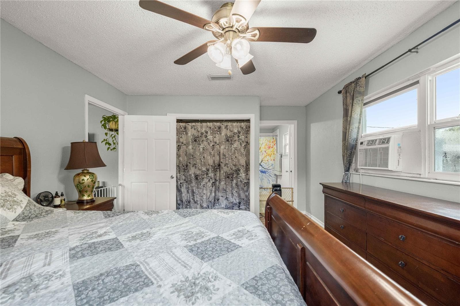 Primary bedroom - 15027 SW 91ST ST, ARCHER