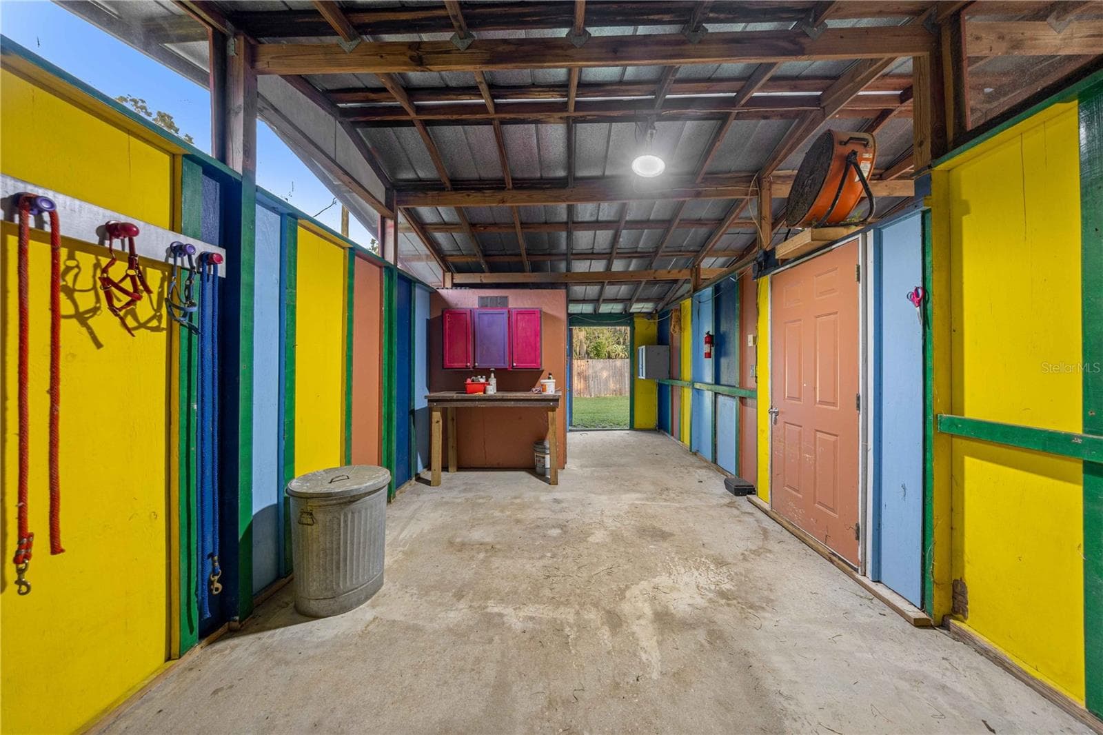 Feed room - 15027 SW 91ST ST, ARCHER