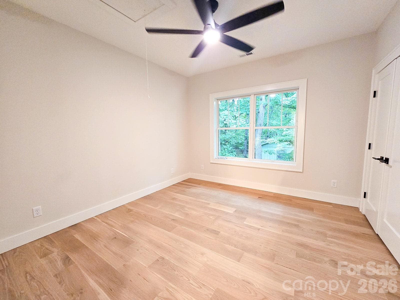 Bed 2 - 505 S Oconeechee Avenue, Black Mountain