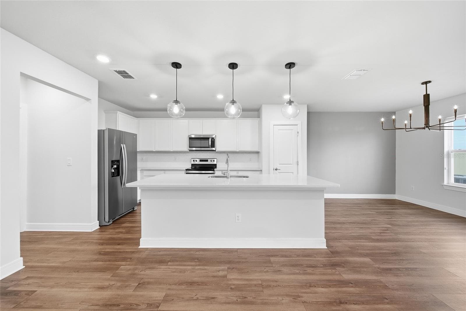 Single Family Residence at 9018 RALLY SPRING LOOP, WESLEY CHAPEL, photo 24 of 33