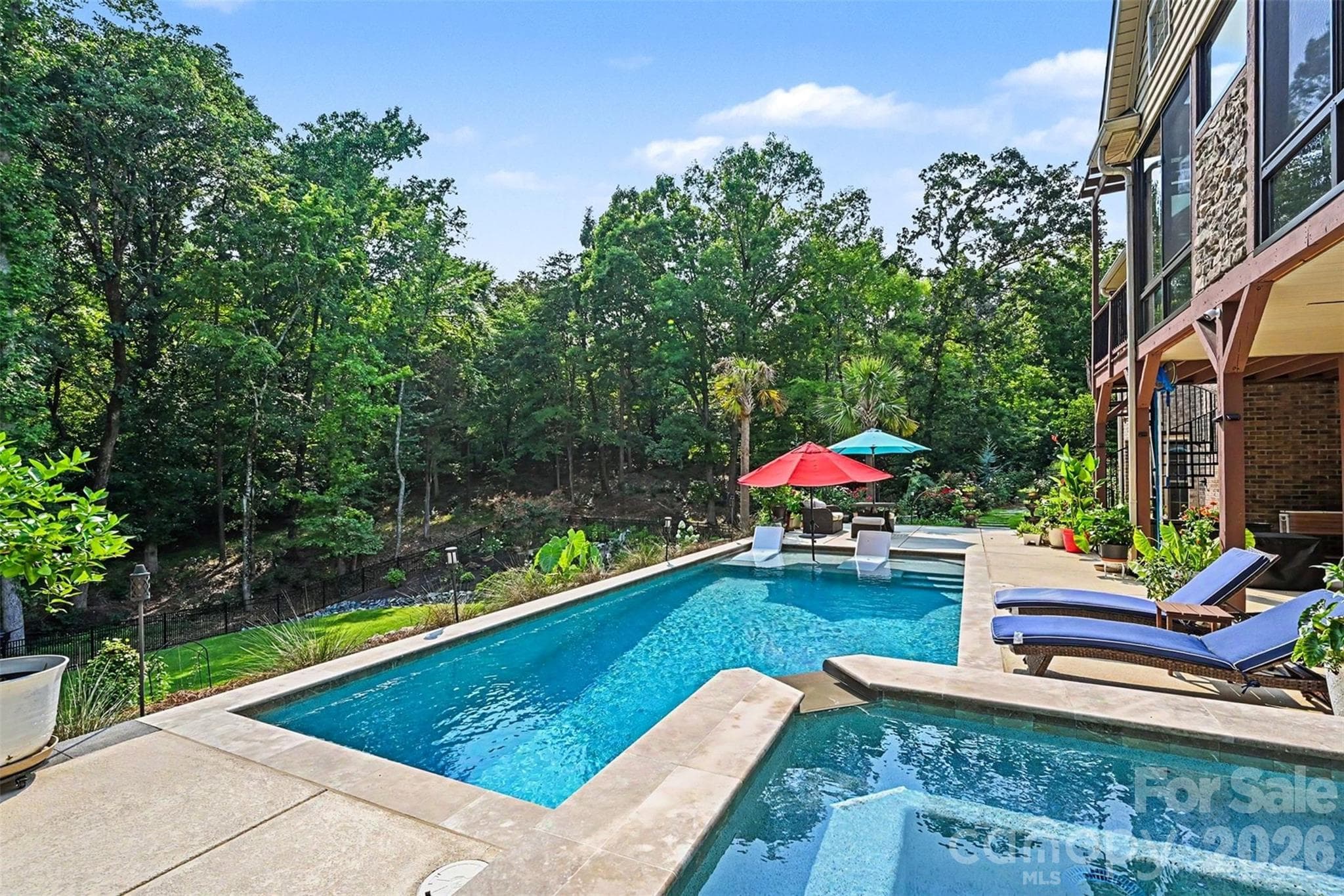 Resort Style Pool Retreat - 470 Swift Creek Cove, Lake Wylie