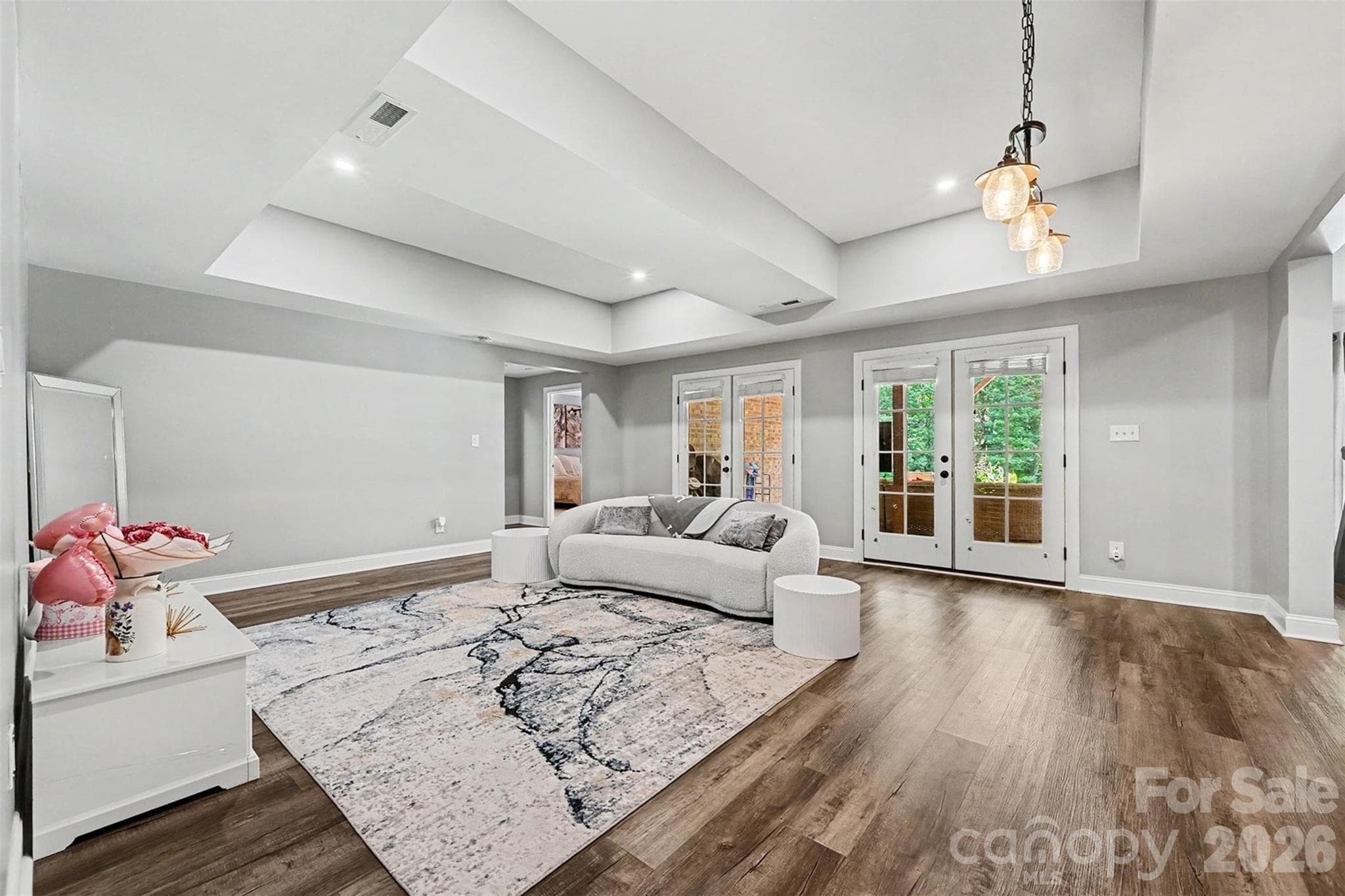 Lower Level Living & Entertainment area - 470 Swift Creek Cove, Lake Wylie