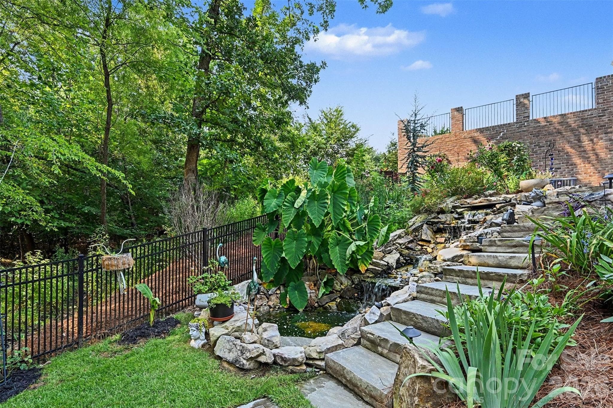 Tranquil Water Feature - 470 Swift Creek Cove, Lake Wylie