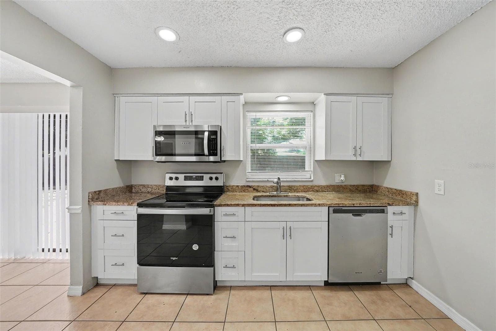Single Family Residence at 10410 N 27TH ST, TAMPA, photo 10 of 20