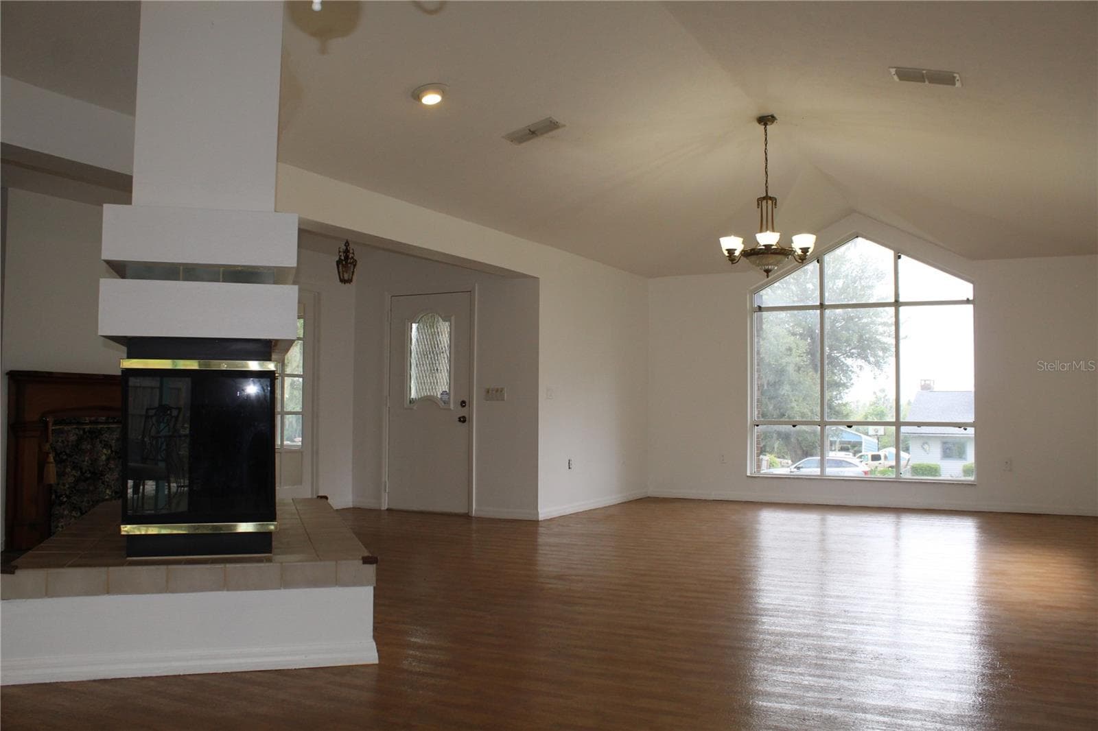 Single Family Residence at 38901 ELLA DR, LADY LAKE, photo 7 of 58