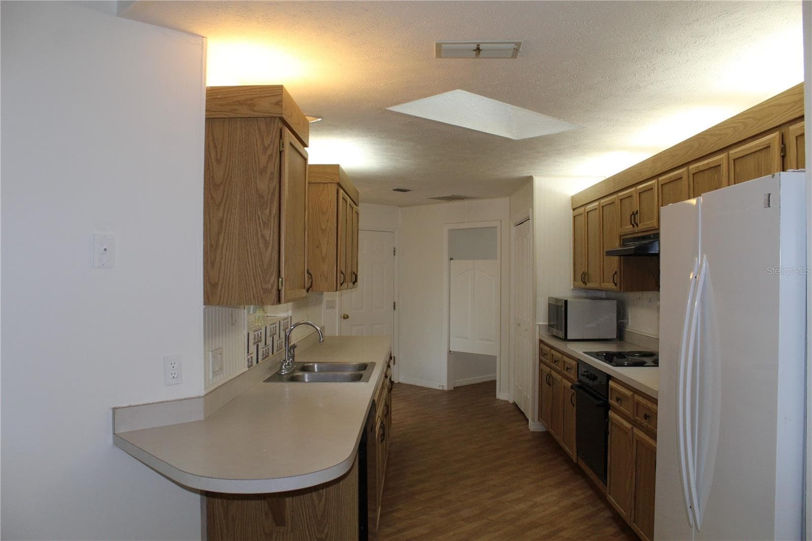Single Family Residence at 38901 ELLA DR, LADY LAKE, photo 14 of 58