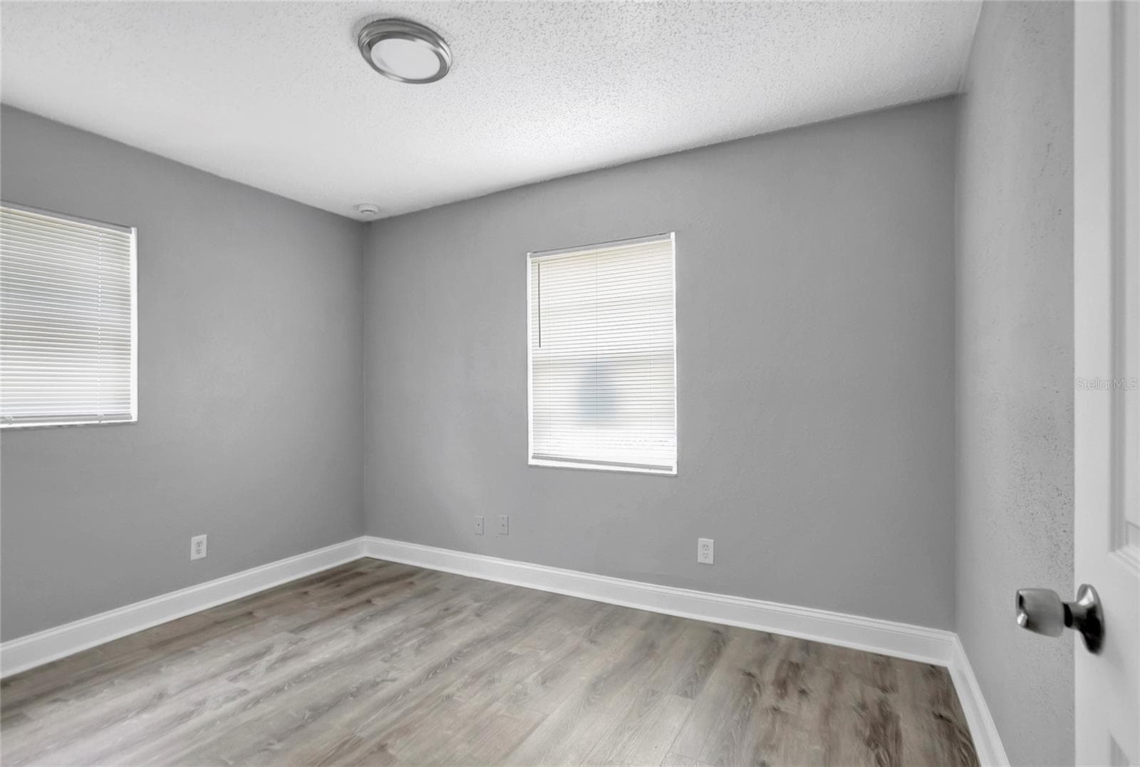 Single Family Residence at 1615 E SITKA ST, TAMPA, photo 23 of 32