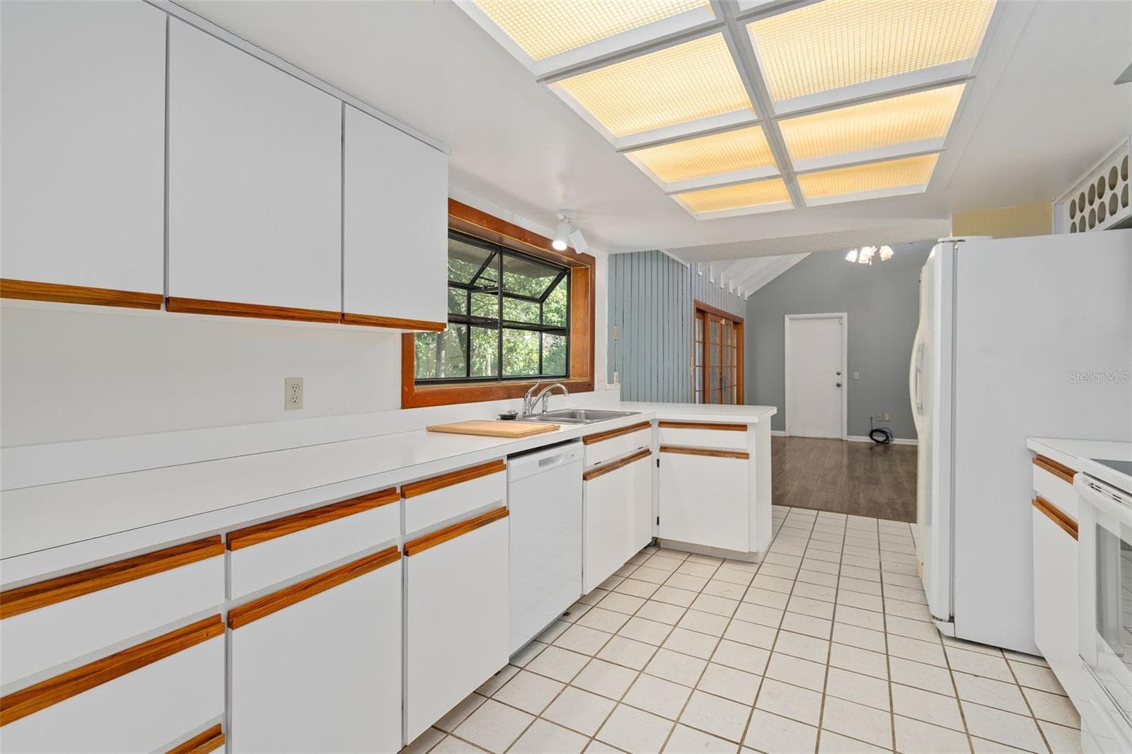 Townhouse at 114 HIDDEN OAK DR, LONGWOOD, photo 6 of 40