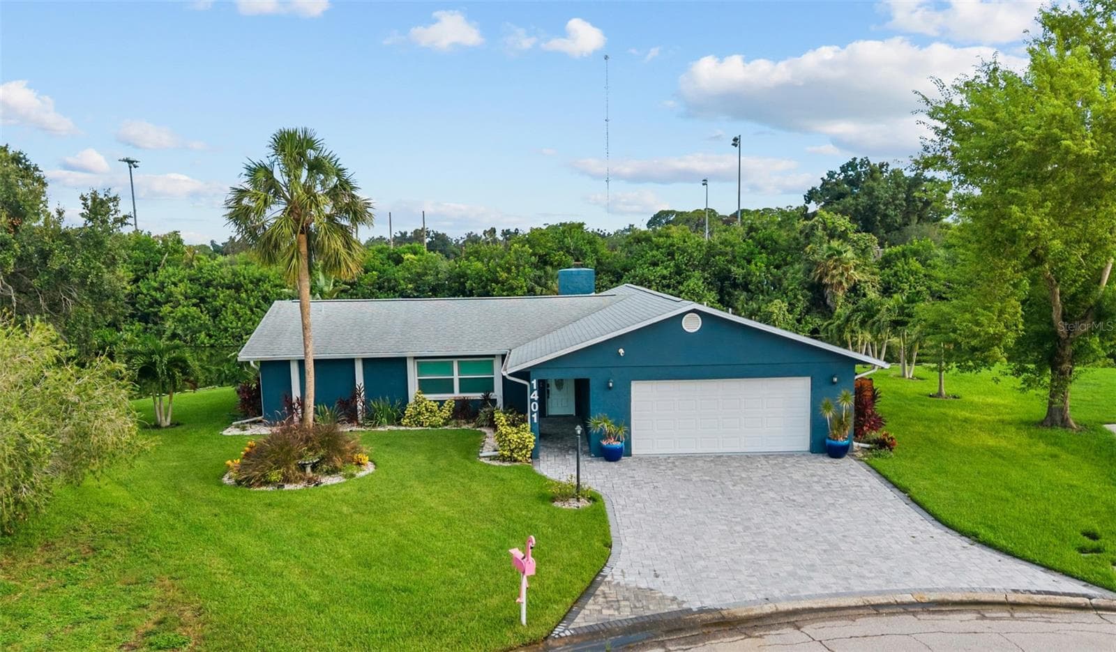 Single Family Residence at 1401 GEORGETOWNE DR, SARASOTA, photo 7 of 71