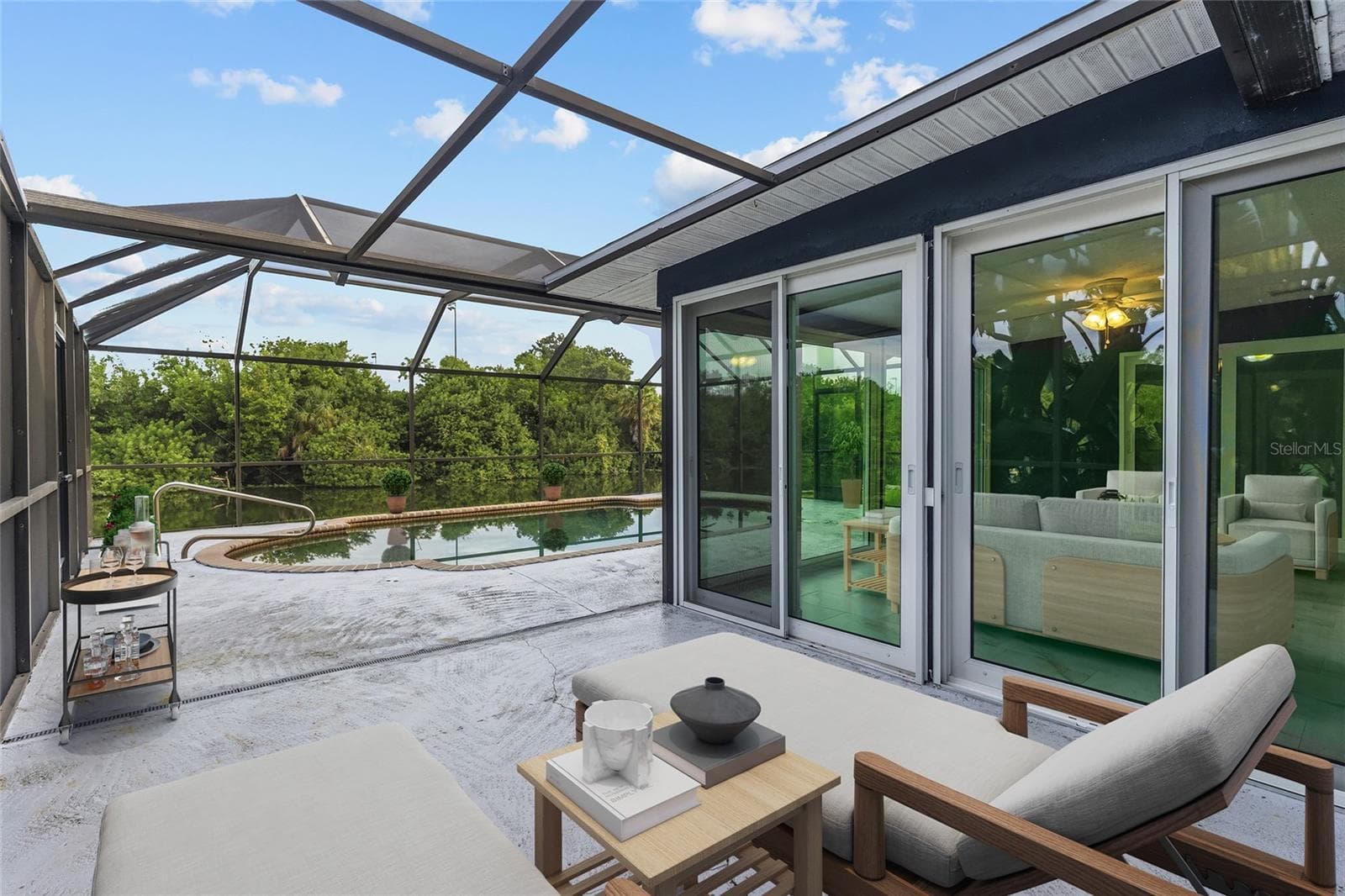 Single Family Residence at 1401 GEORGETOWNE DR, SARASOTA, photo 16 of 71