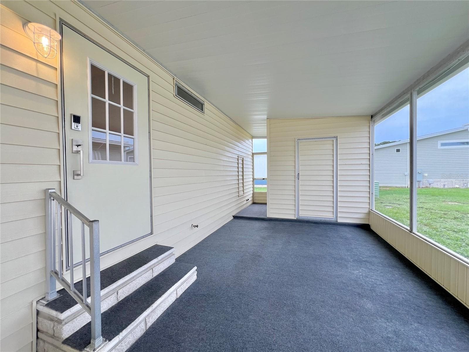 Screened in Lanai - 1100 BELCHER RD S #787, LARGO