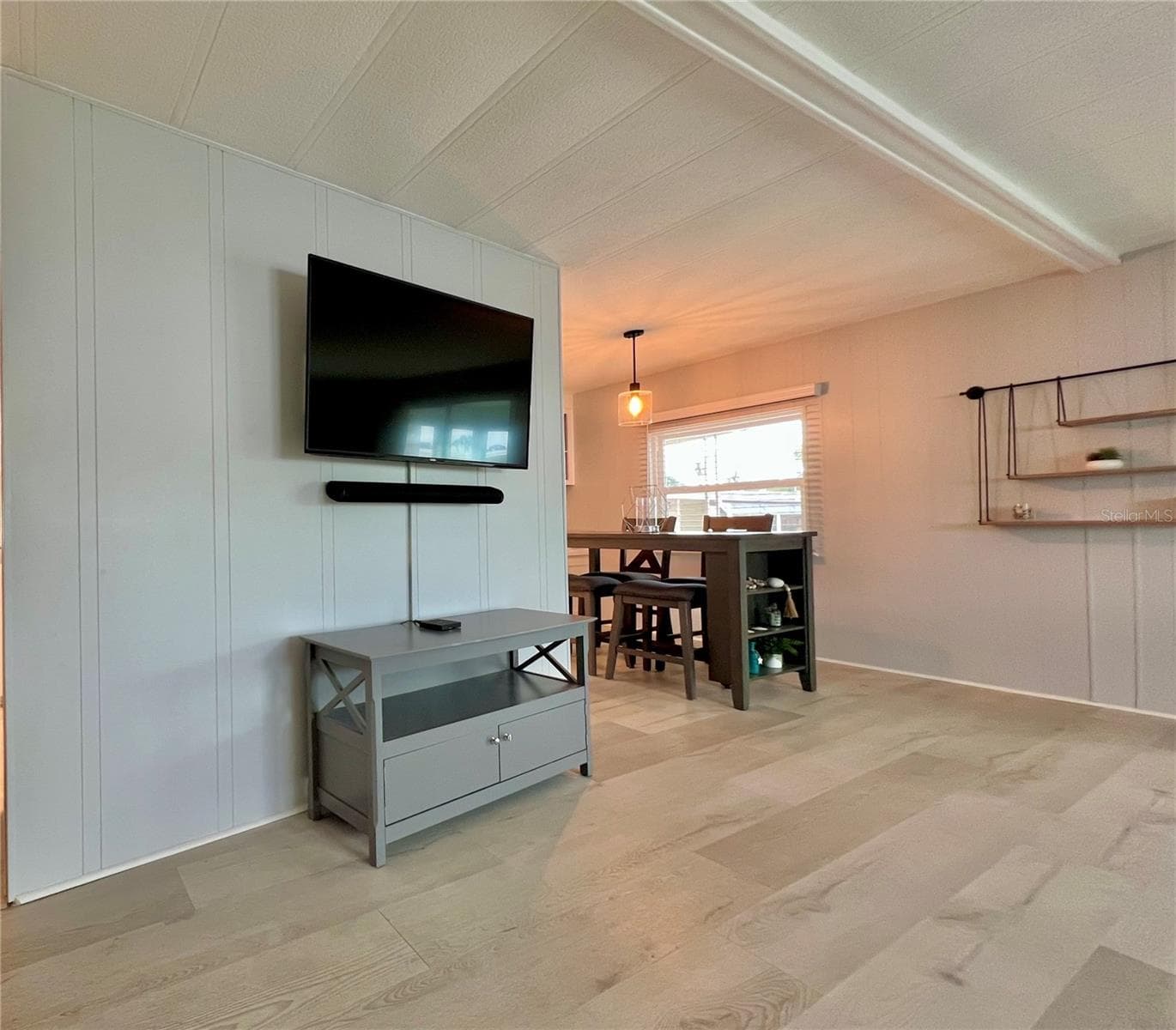Living room/dining room - 1100 BELCHER RD S #787, LARGO