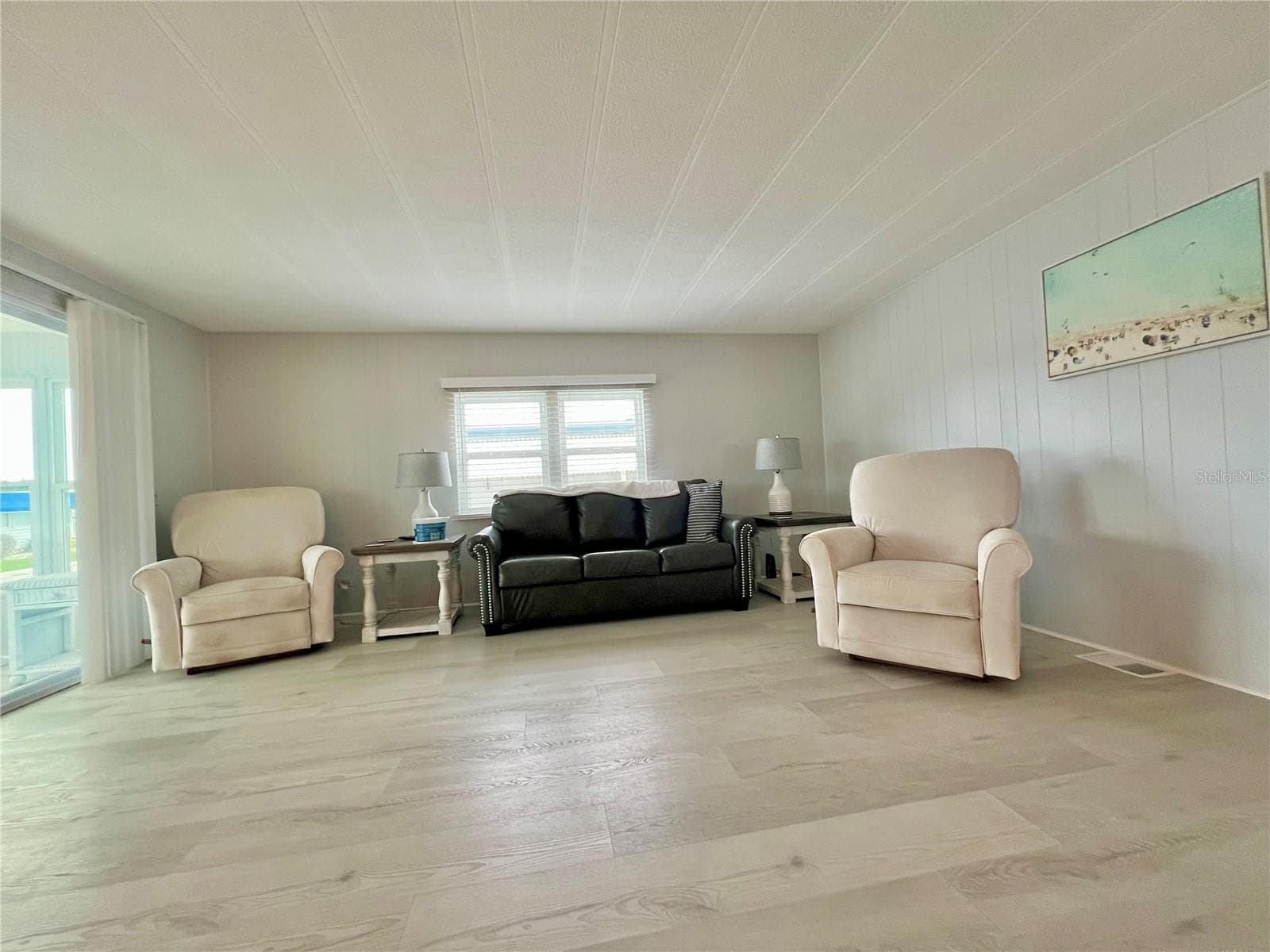 Living room - 1100 BELCHER RD S #787, LARGO