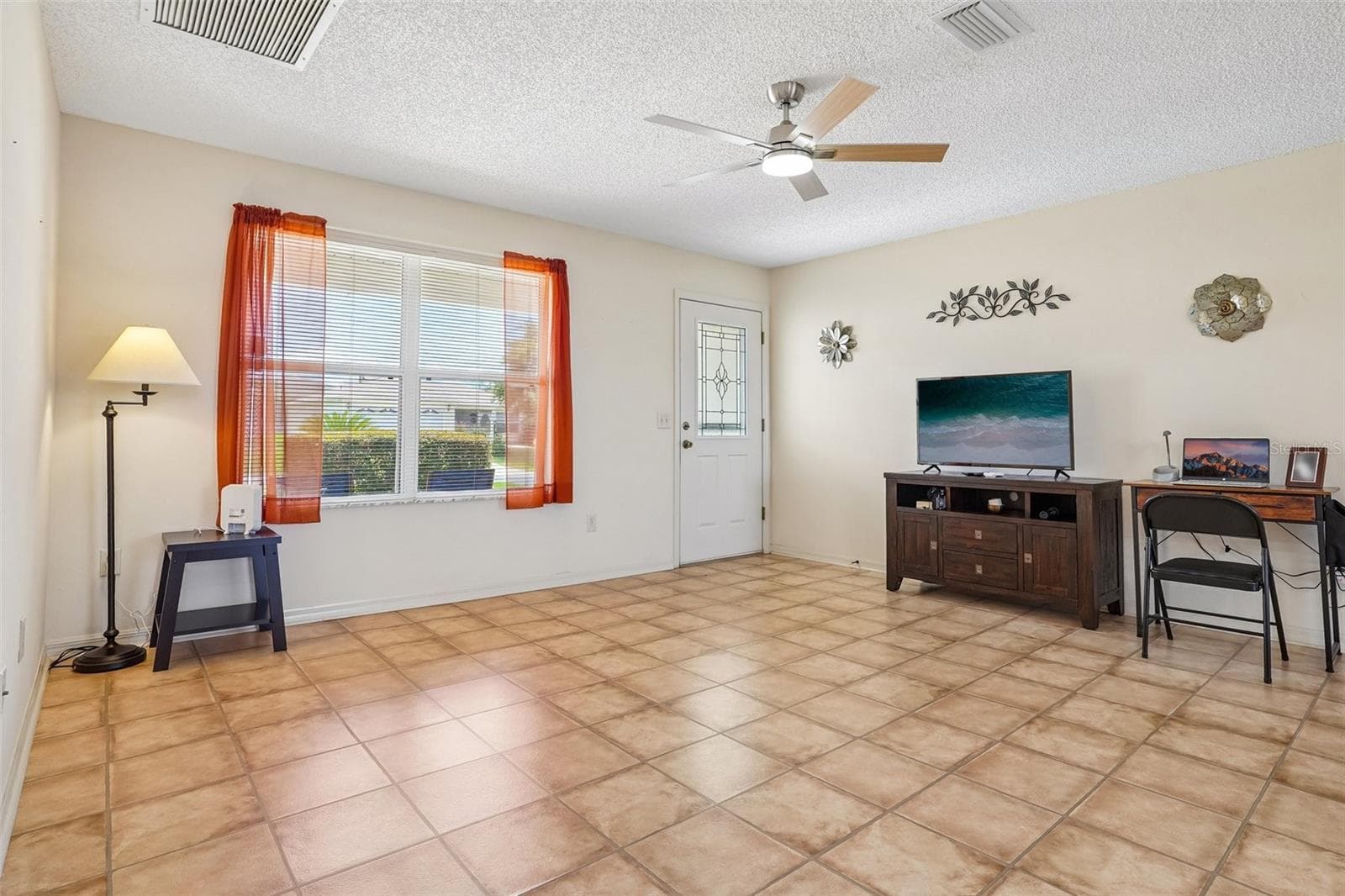 Living Room - 970 KENOVA AVE, THE VILLAGES
