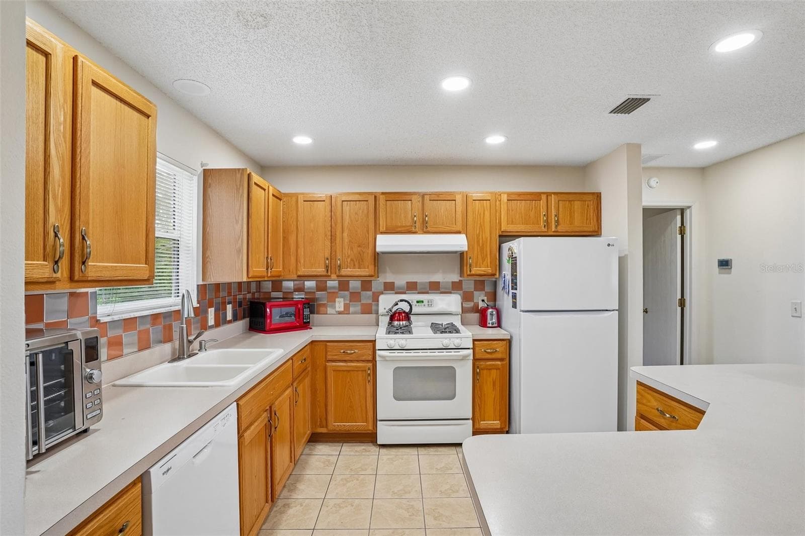 Kitchen - 970 KENOVA AVE, THE VILLAGES