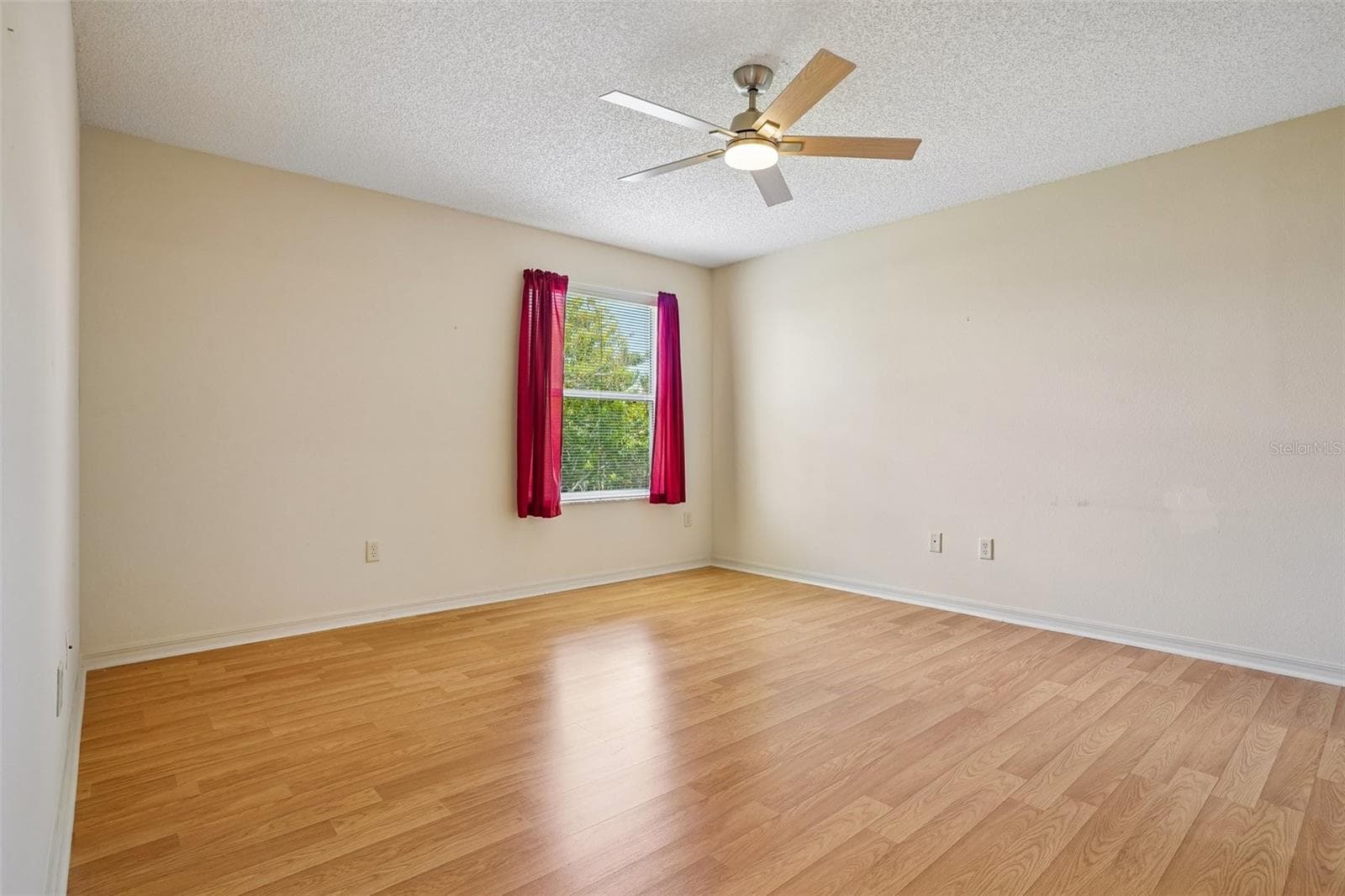 Master Bedroom - 970 KENOVA AVE, THE VILLAGES