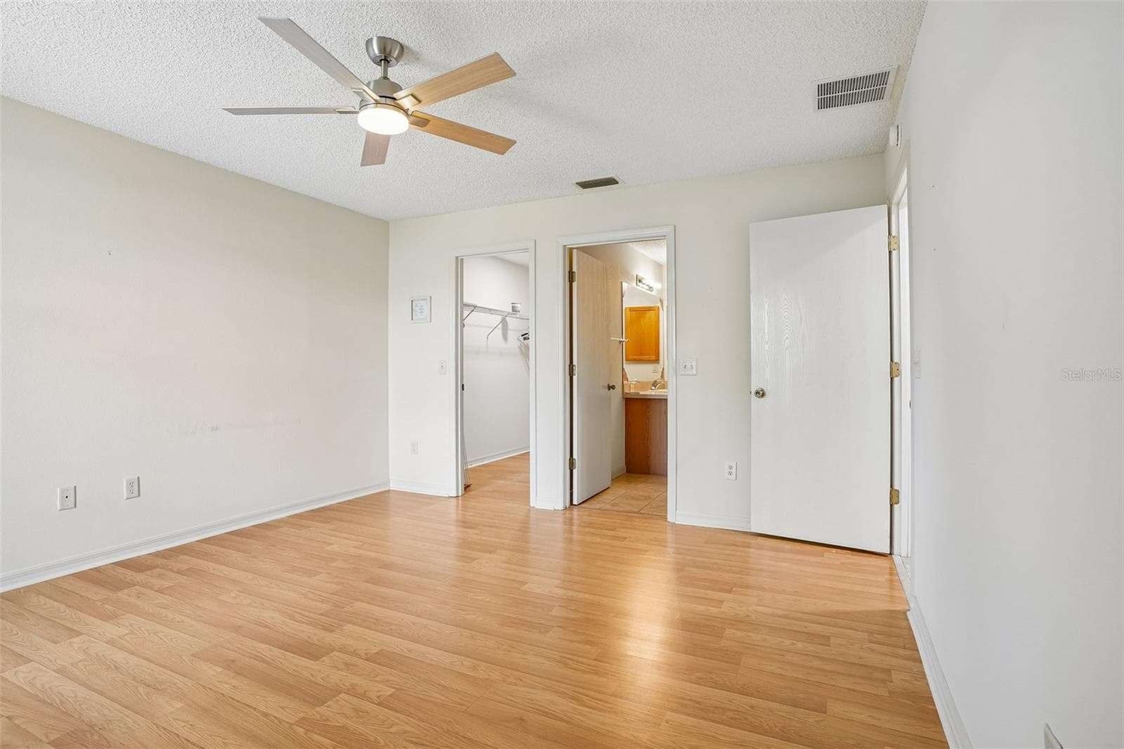 Master Bedroom - 970 KENOVA AVE, THE VILLAGES