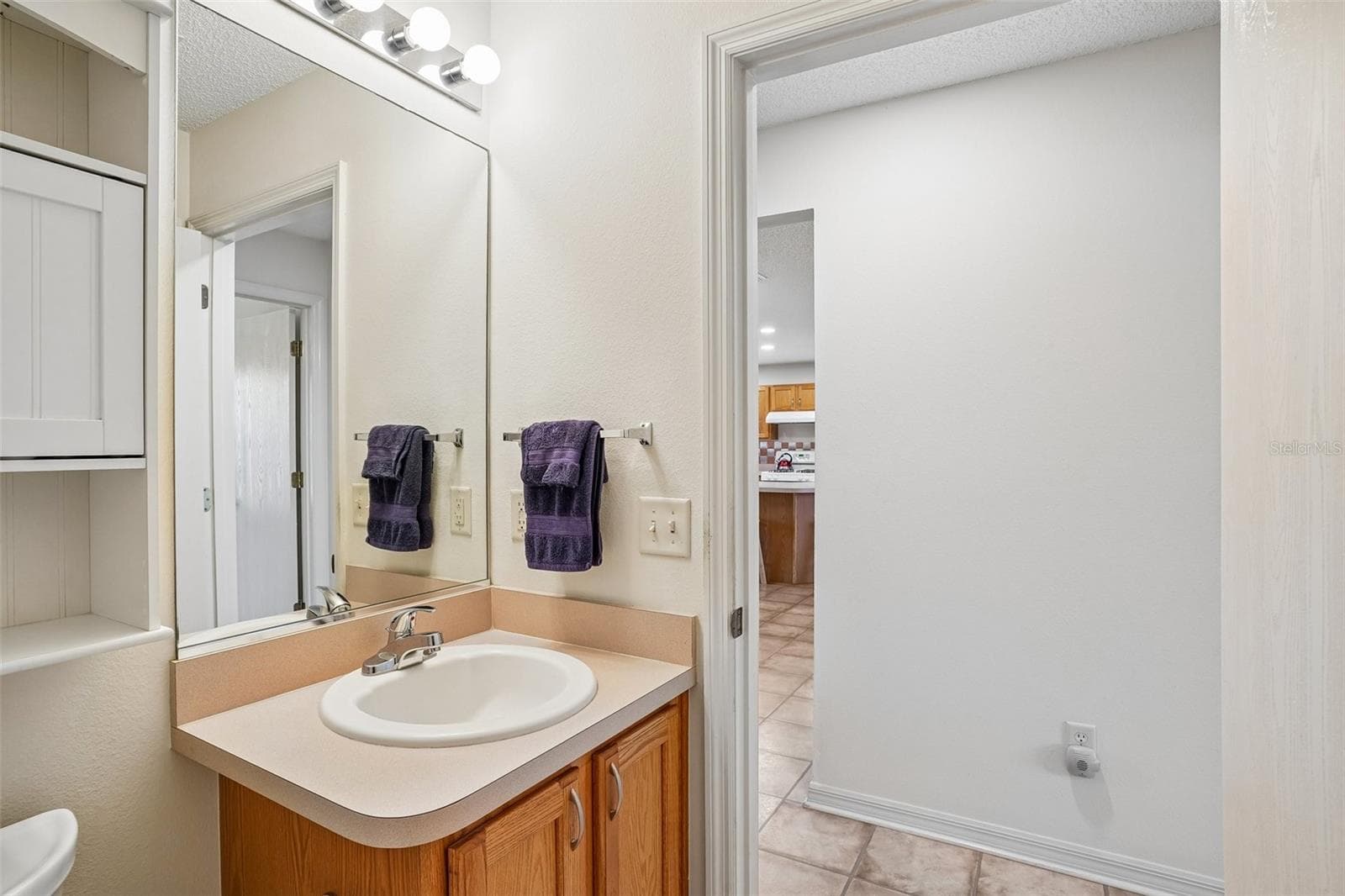 2nd Bath - 970 KENOVA AVE, THE VILLAGES