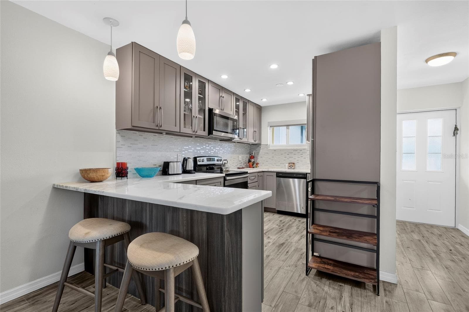 Condominium at 2155 WOOD ST #A22, SARASOTA, photo 5 of 55