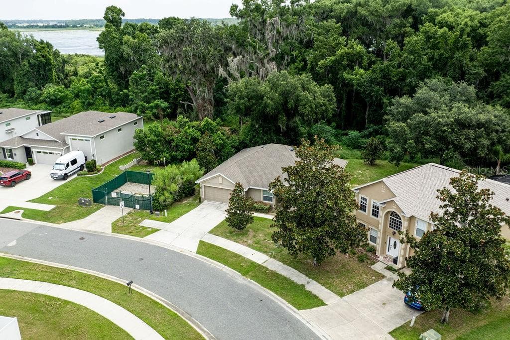 Single Family Residence at 7830 SLOEWOOD DR, LEESBURG, photo 4 of 42