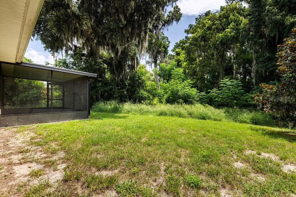 Back yard - 7830 SLOEWOOD DR, LEESBURG