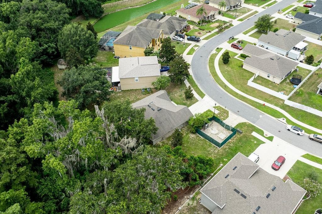 Single Family Residence at 7830 SLOEWOOD DR, LEESBURG, photo 39 of 42