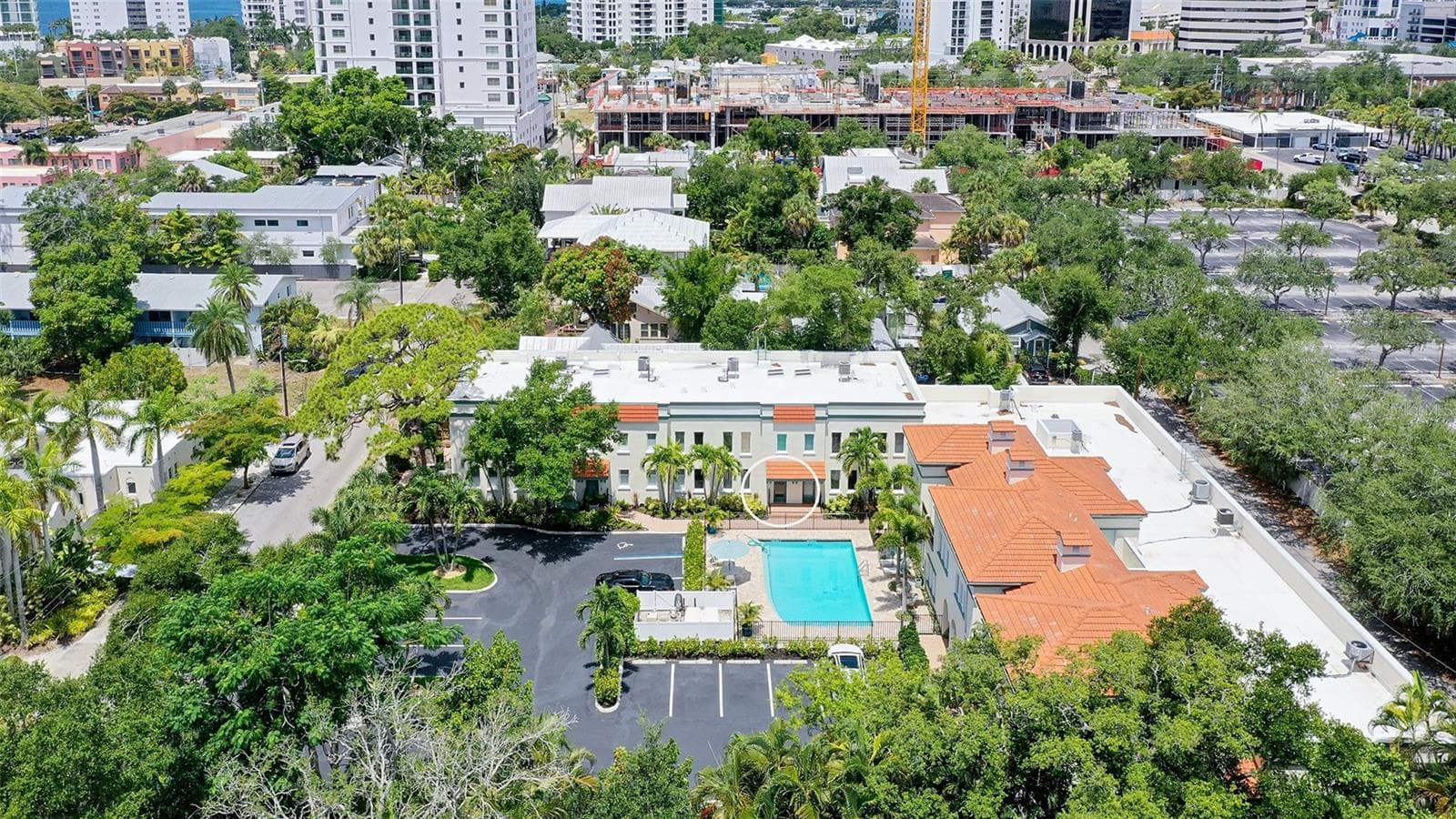 Townhouse at 1685 LAUREL ST #3, SARASOTA, photo 4 of 46