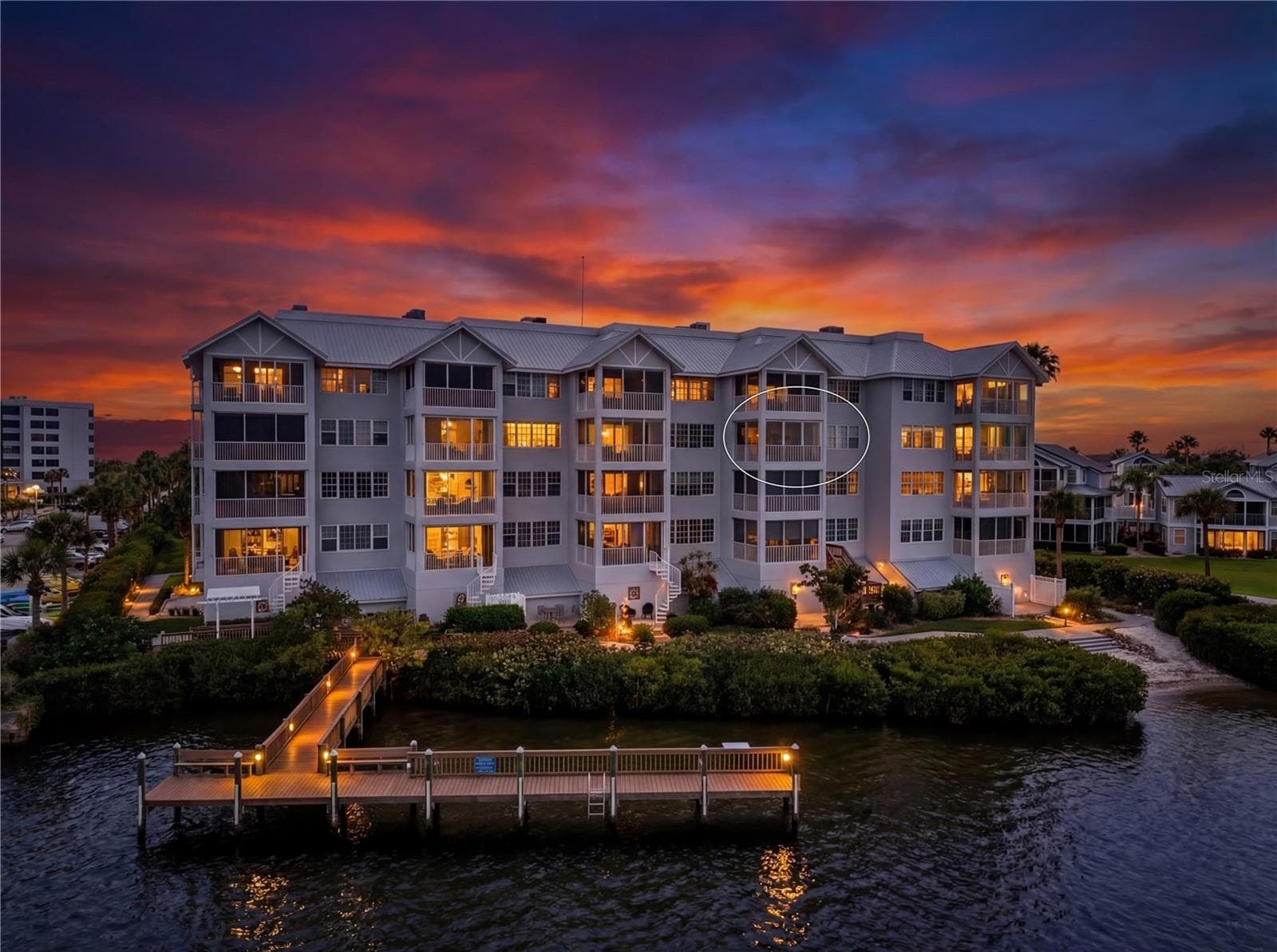 Condominium at 1280 DOLPHIN BAY WAY #402, SARASOTA, photo 2 of 58