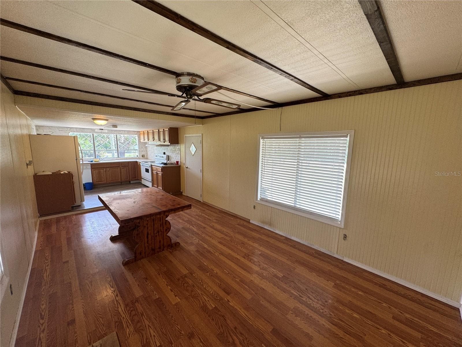 Mobile Home at 11351 S ANN PT, HOMOSASSA, photo 7 of 36