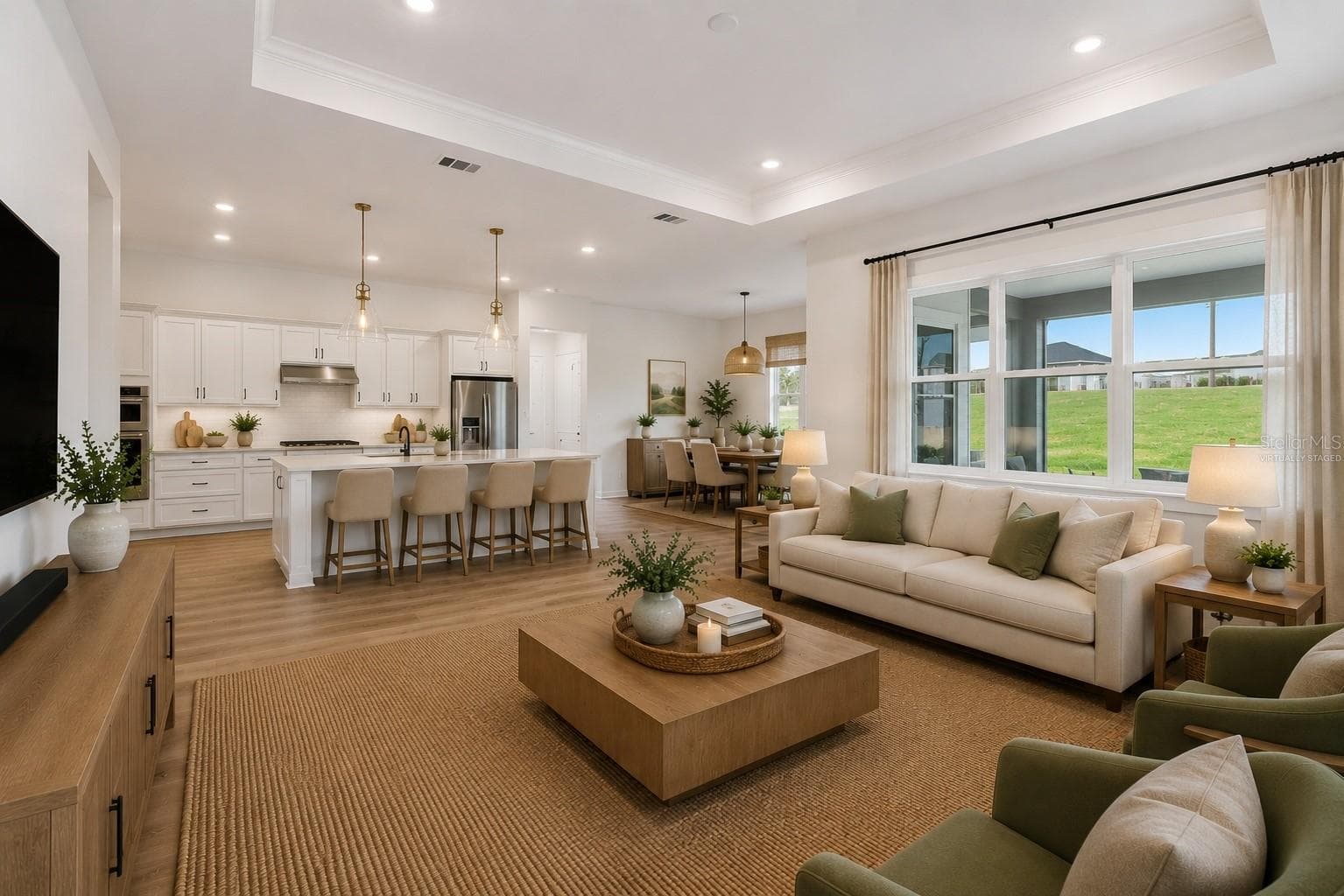 Virtually Staged - 1552 SKYLINE HEIGHTS CIR, MINNEOLA