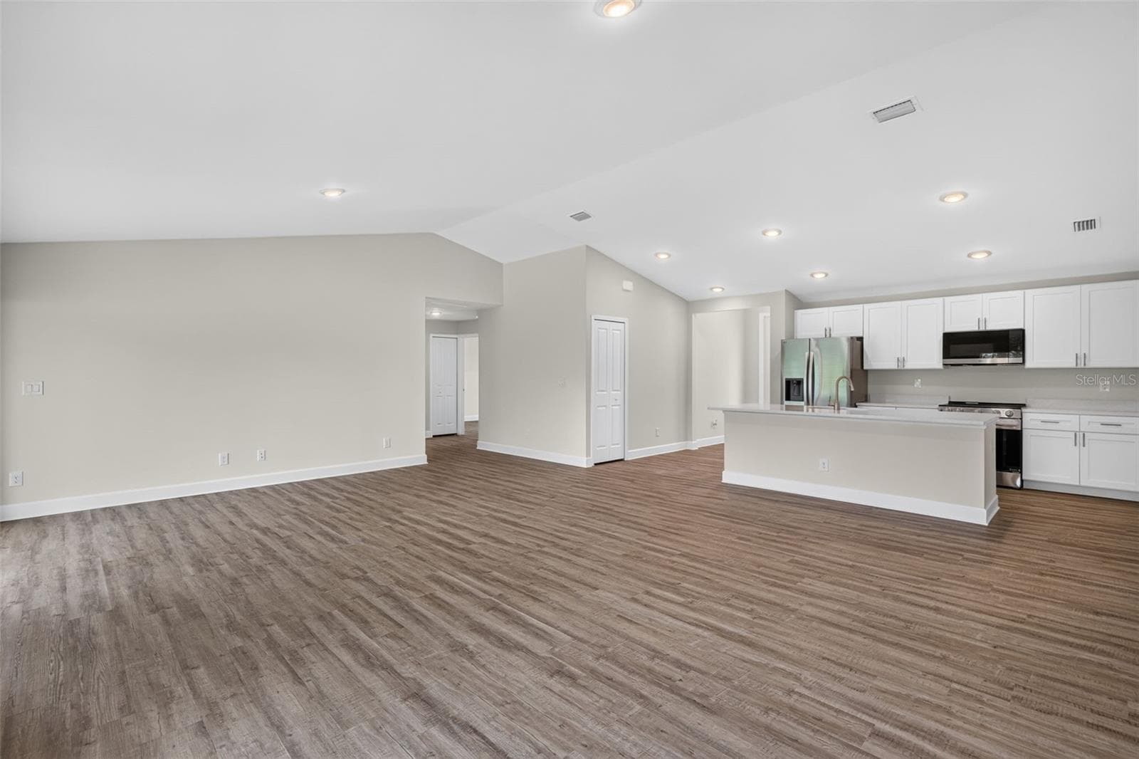 Great room - 147 FLANDERS ST, PORT CHARLOTTE