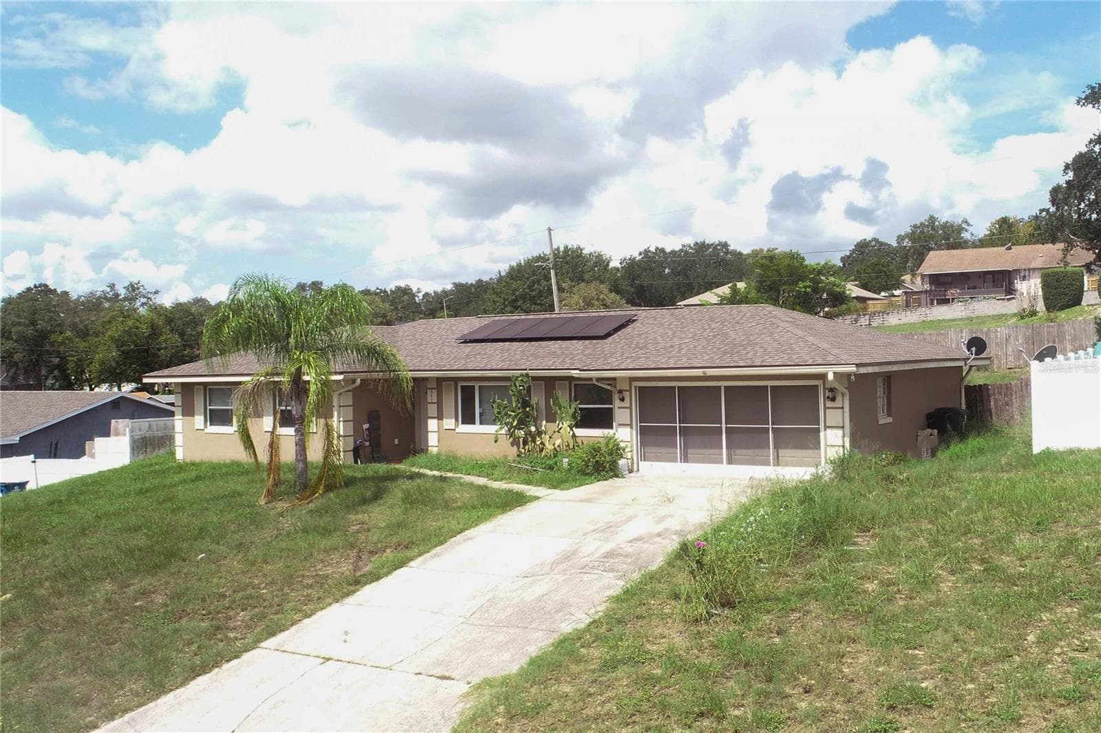 841 BRENTWOOD DR