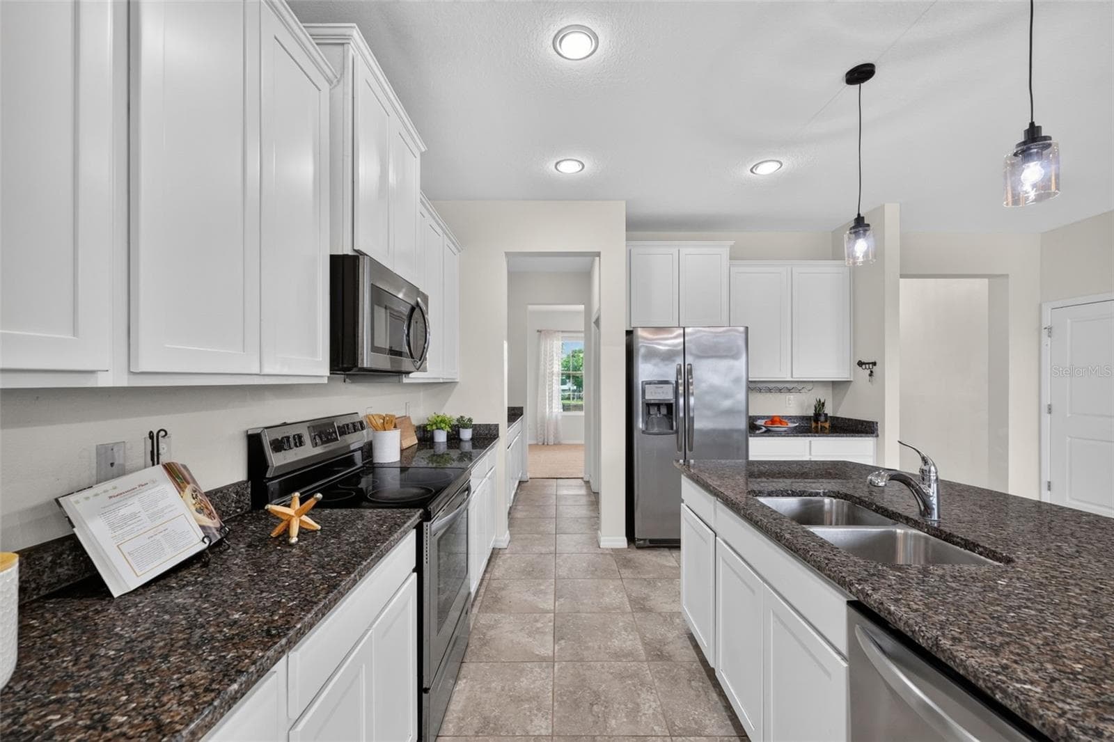 Single Family Residence at 6541 DEVESTA LOOP, PALMETTO, photo 17 of 61