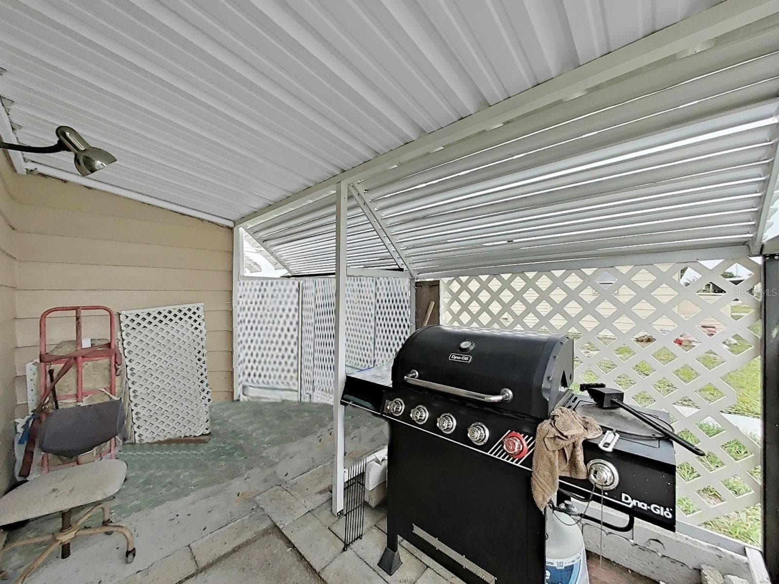 Manufactured Home at 5083 LODGEWOOD DR, LAKELAND, photo 34 of 42