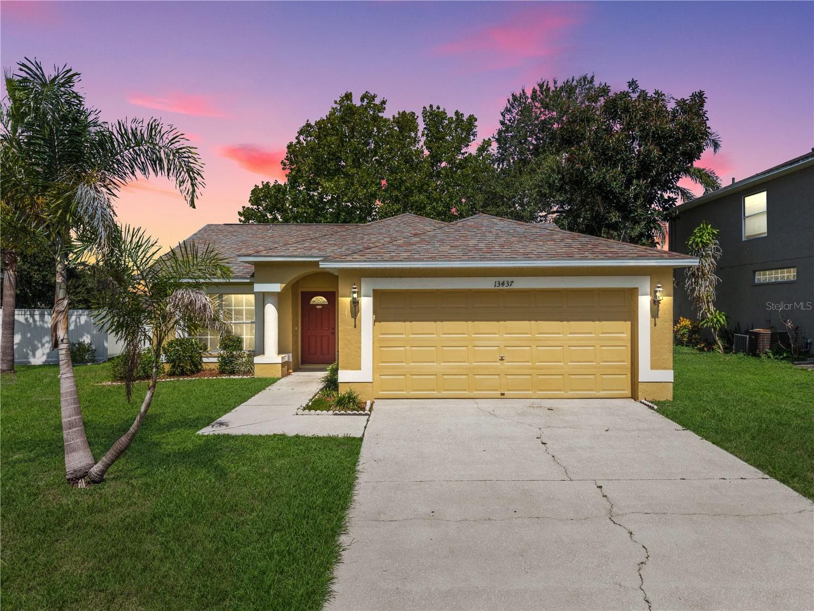 13437 BEECHBERRY DR